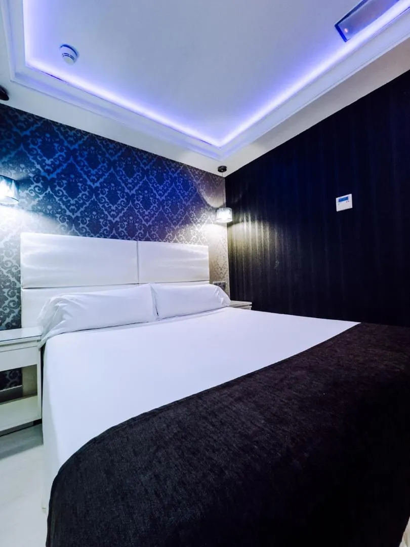 Bed in Hotel Años 50