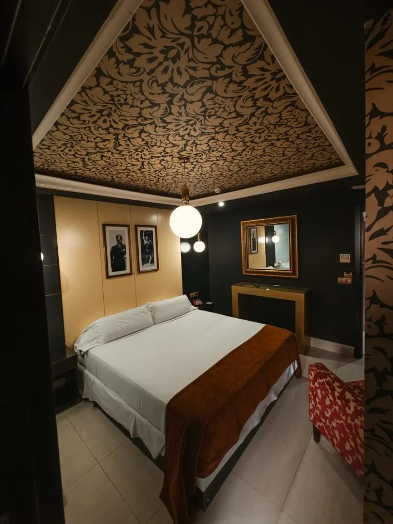 Bed in Hotel Años 50