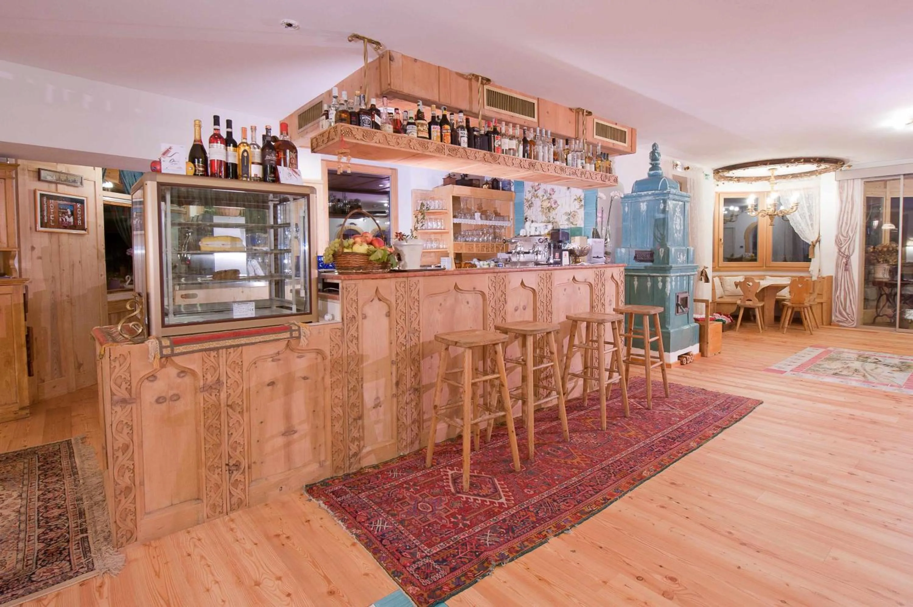 Lounge or bar in Hotel Rosa Resort