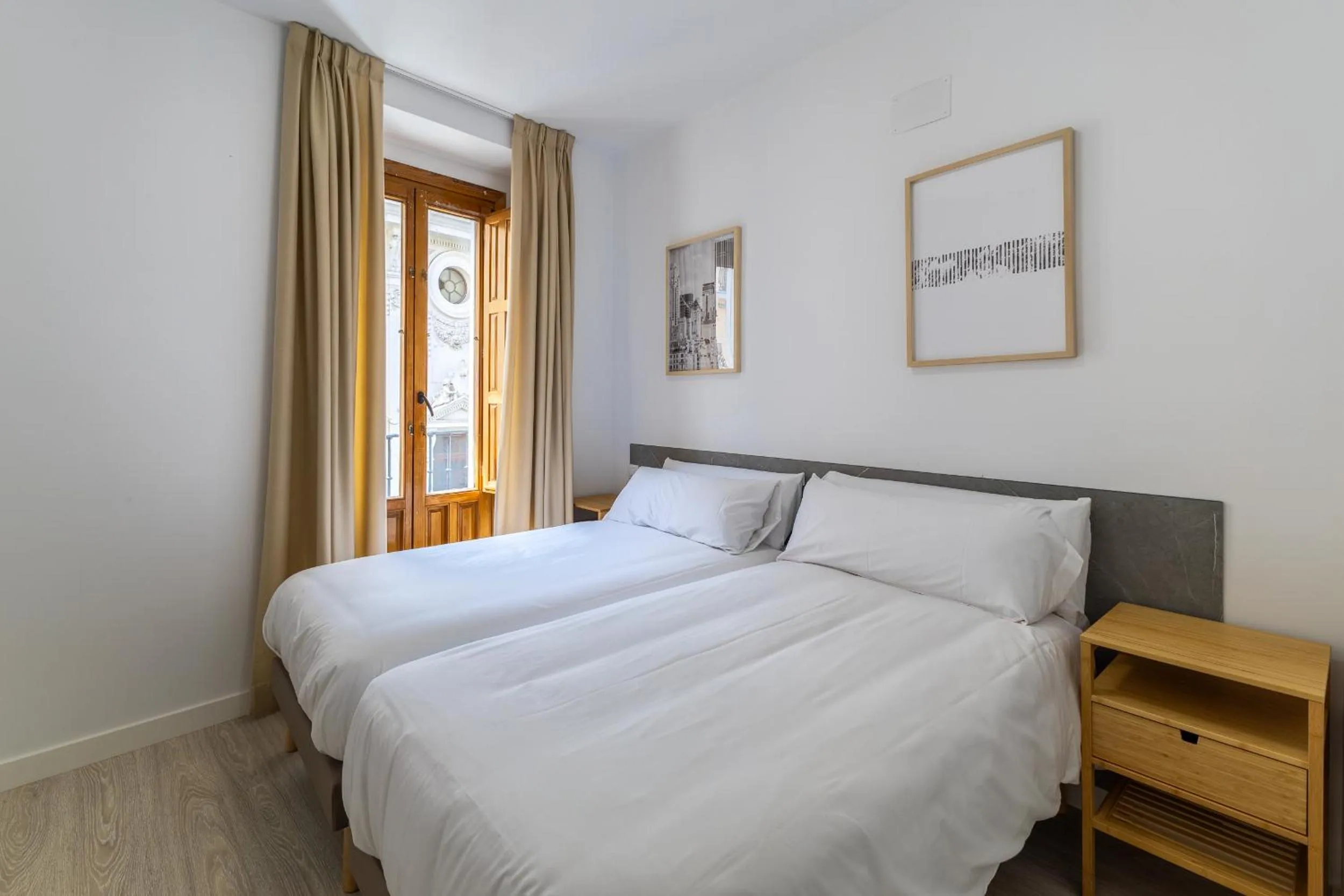 Bed in Apartamentos Madrid