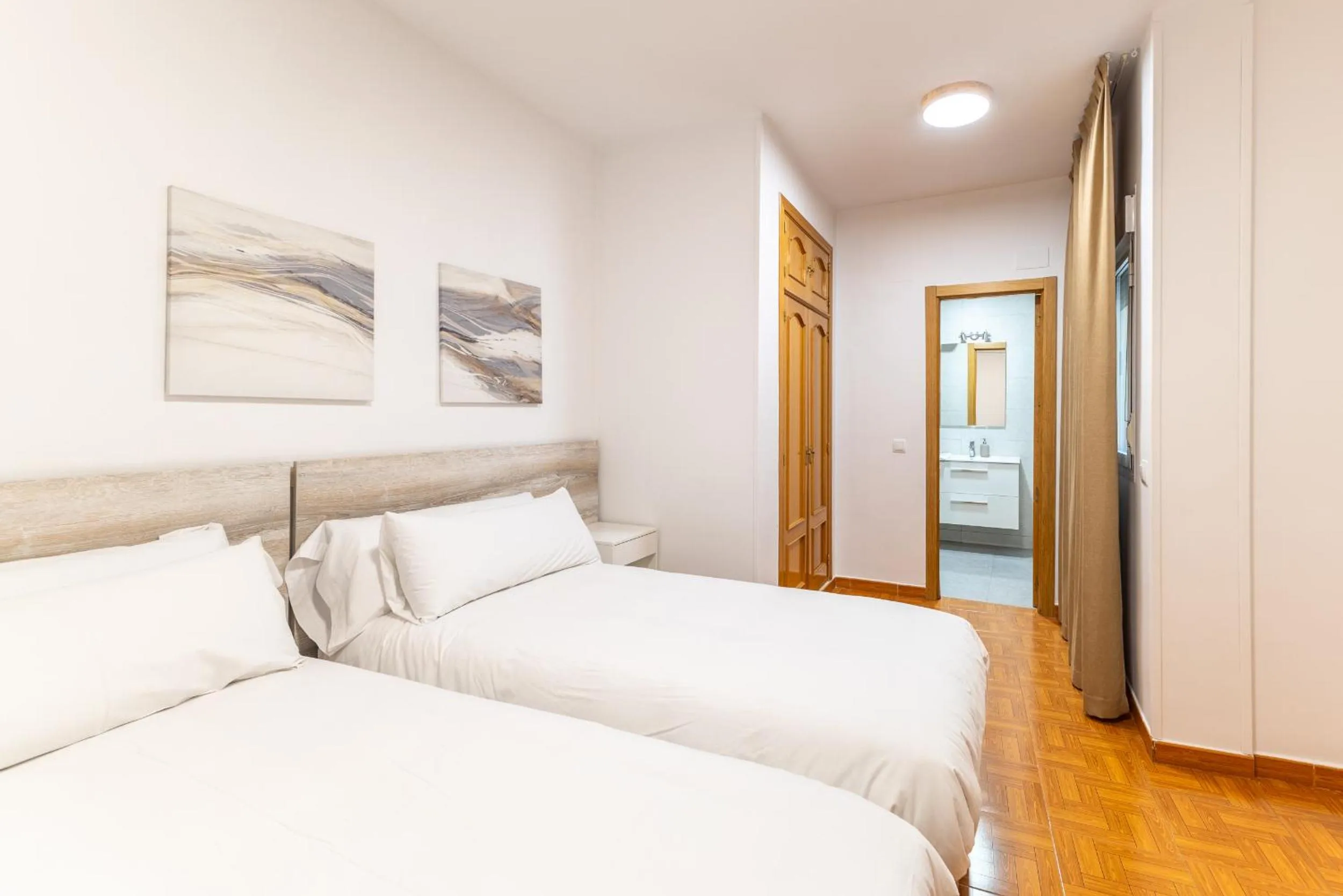 Bed in Apartamentos Madrid