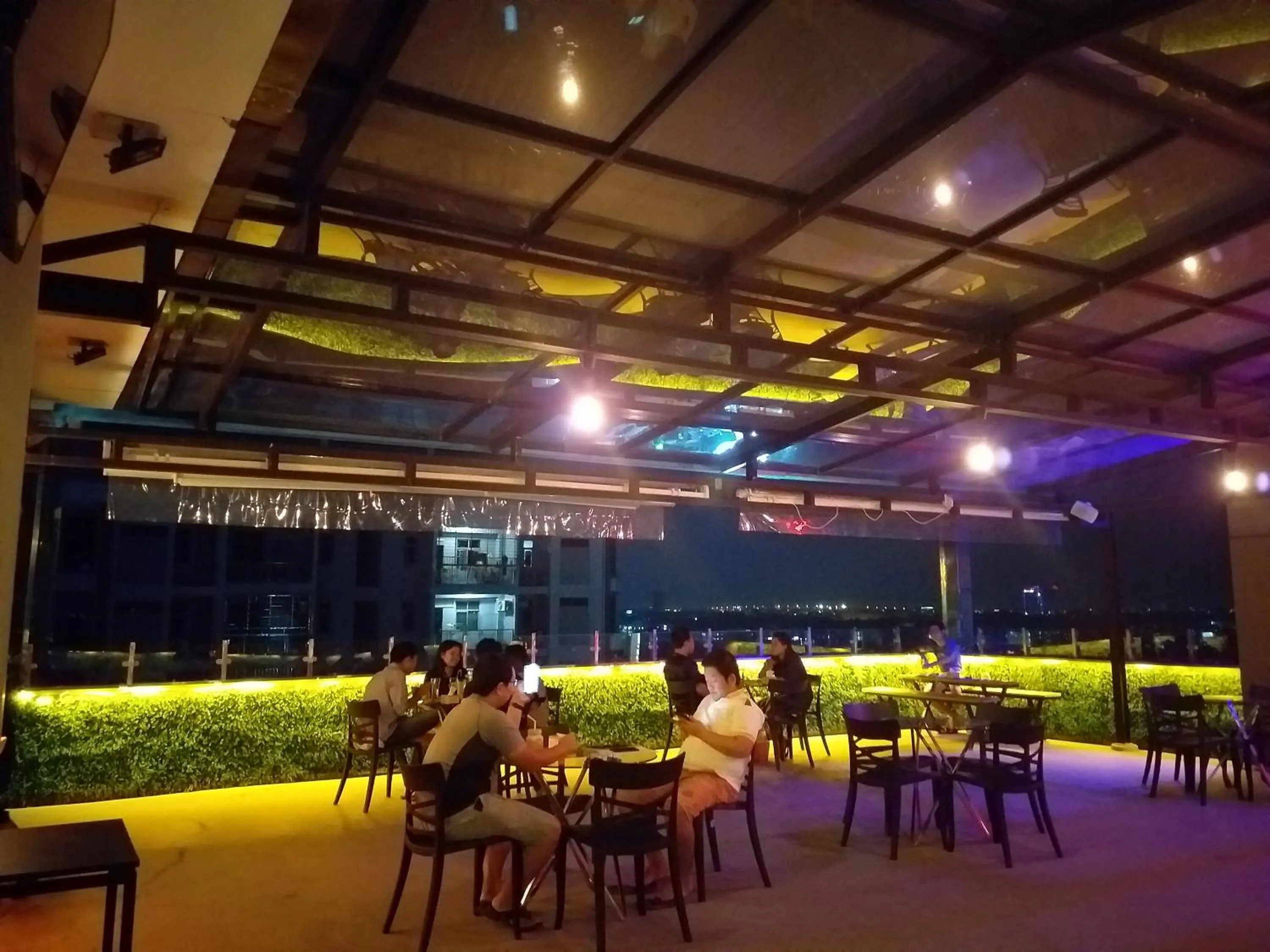 Hotel Broadway Yangon