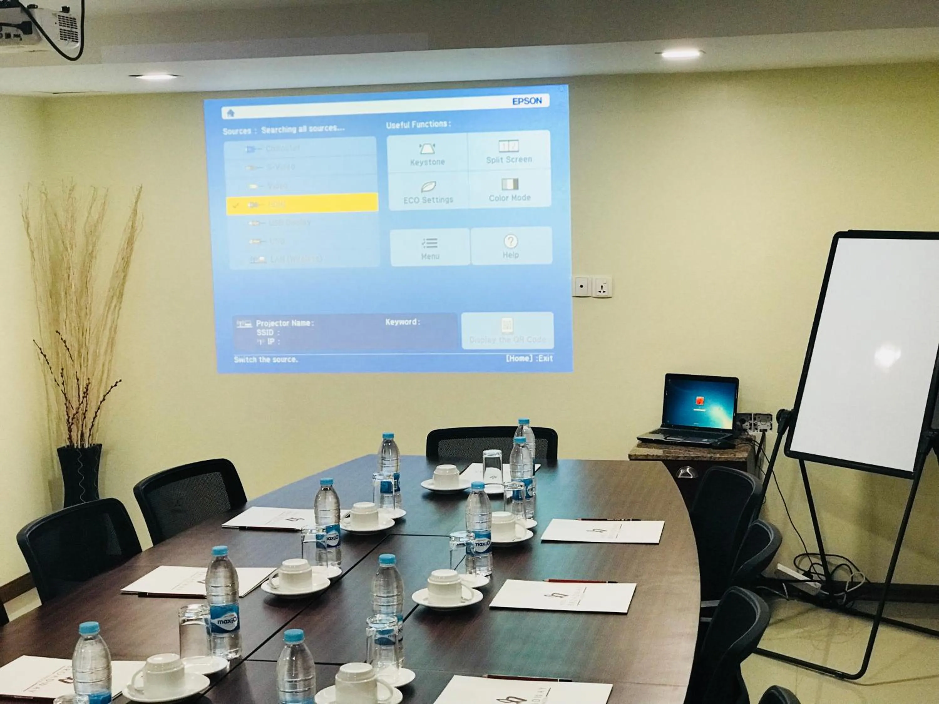 Hotel Broadway Yangon