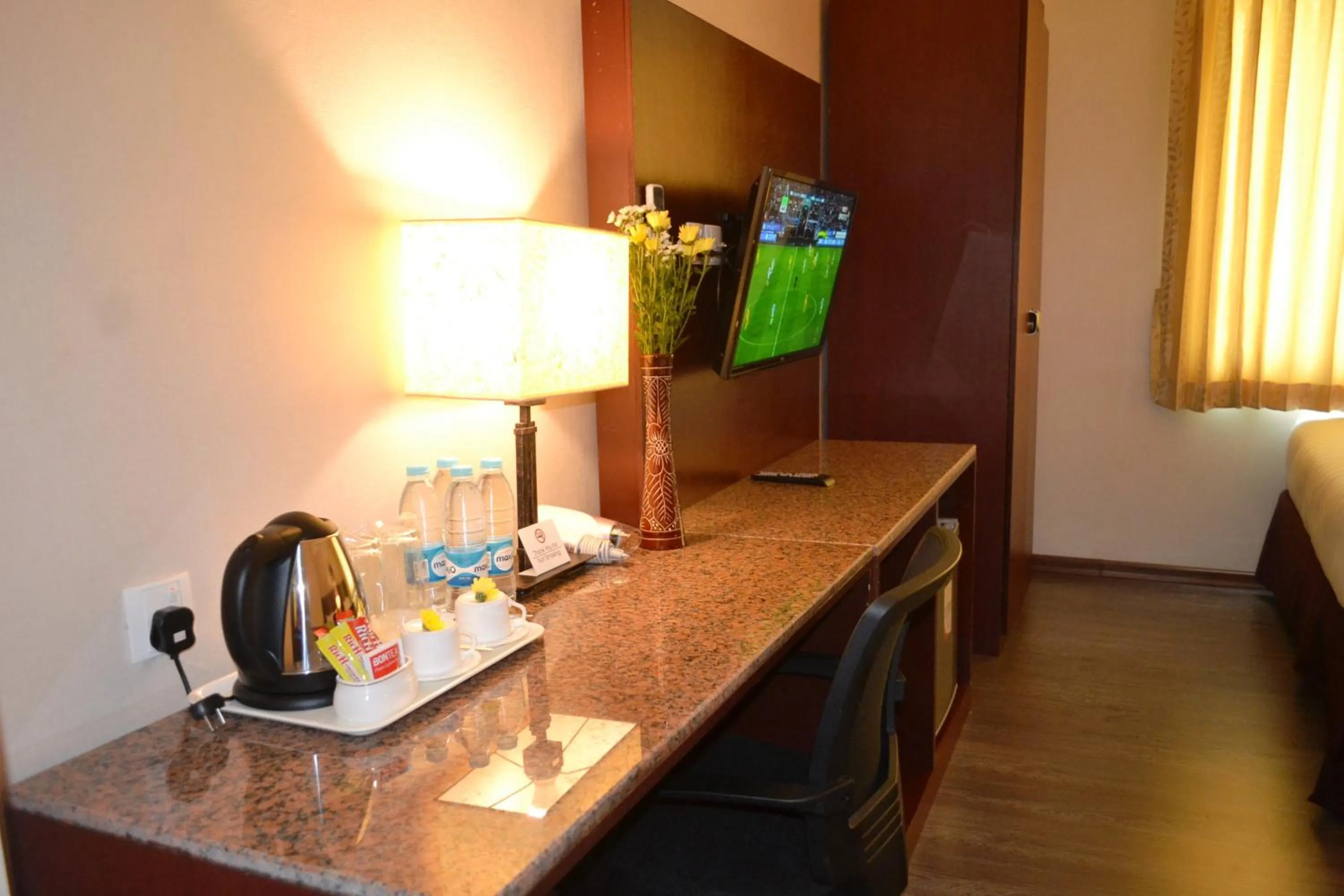 Photo of the whole room in Hotel Broadway Yangon