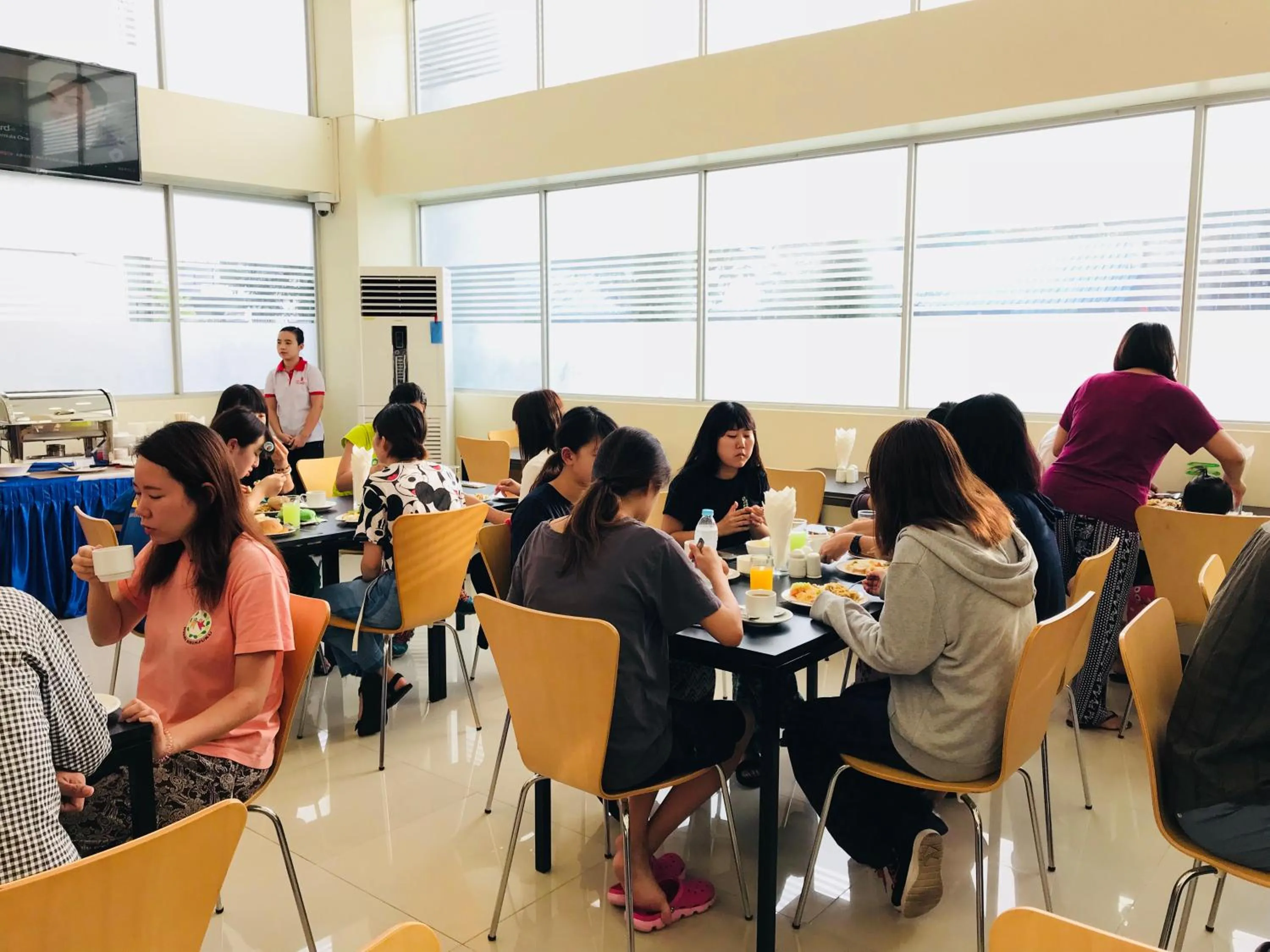 Hotel Broadway Yangon