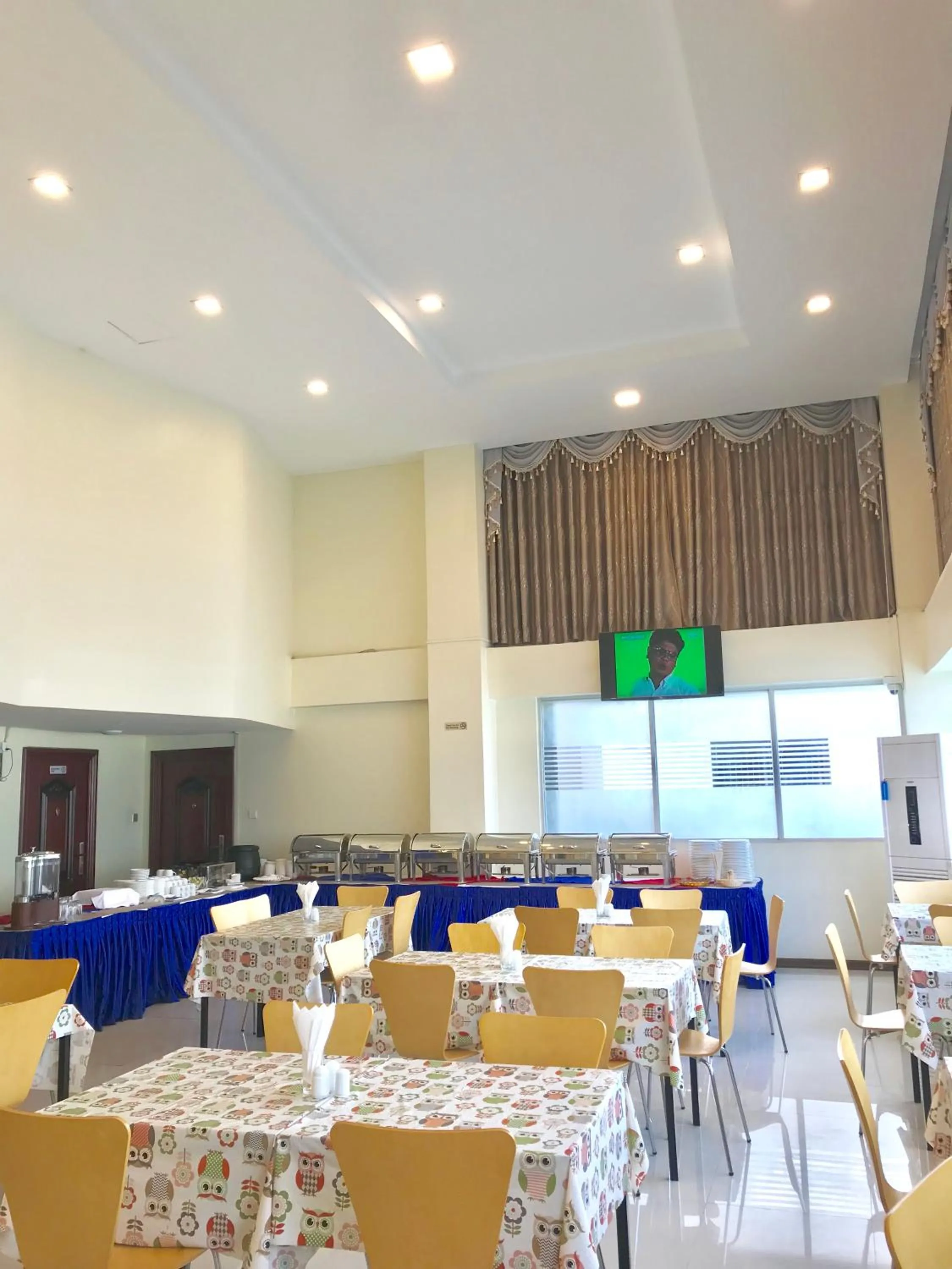 Hotel Broadway Yangon