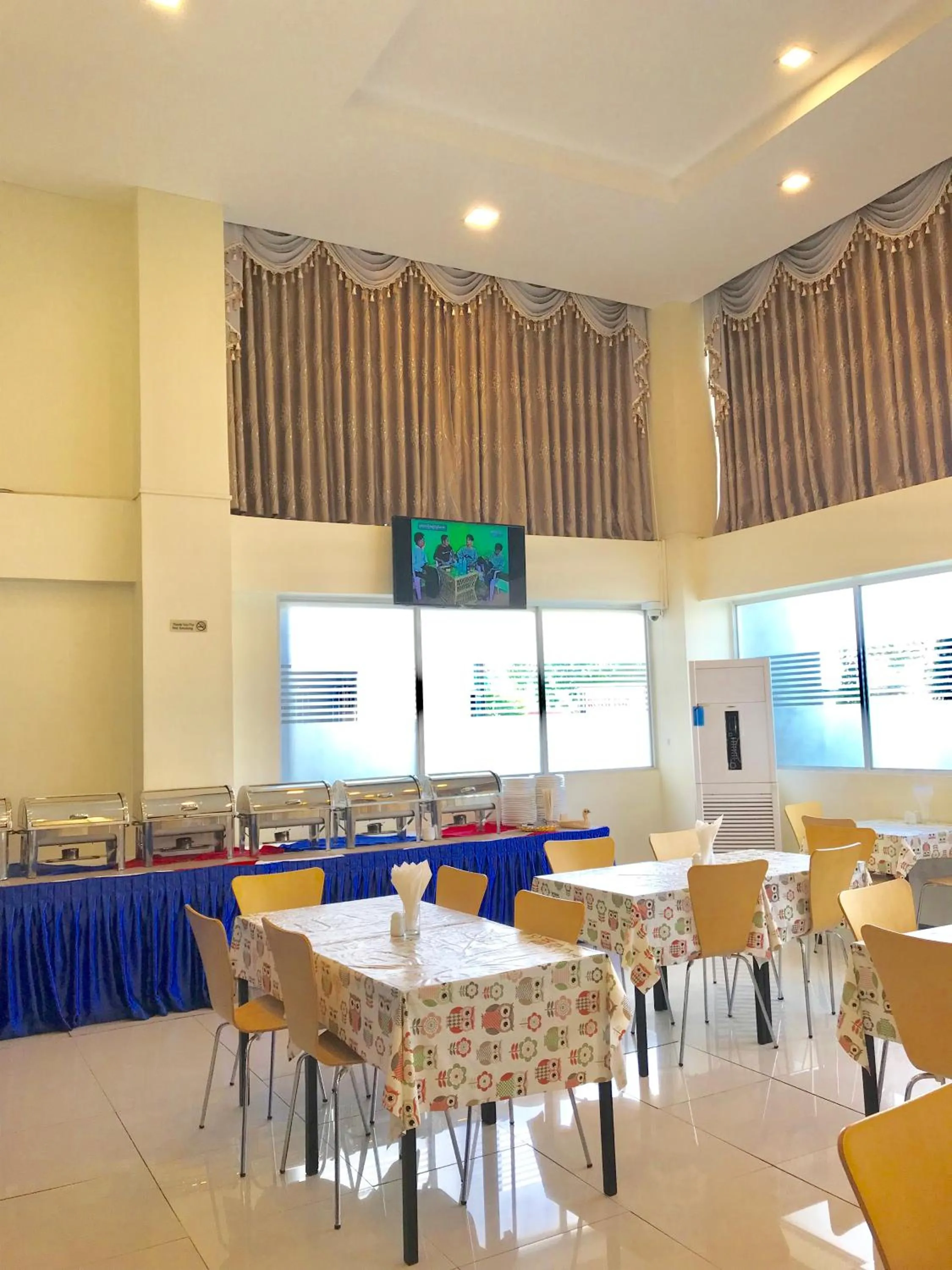 Hotel Broadway Yangon