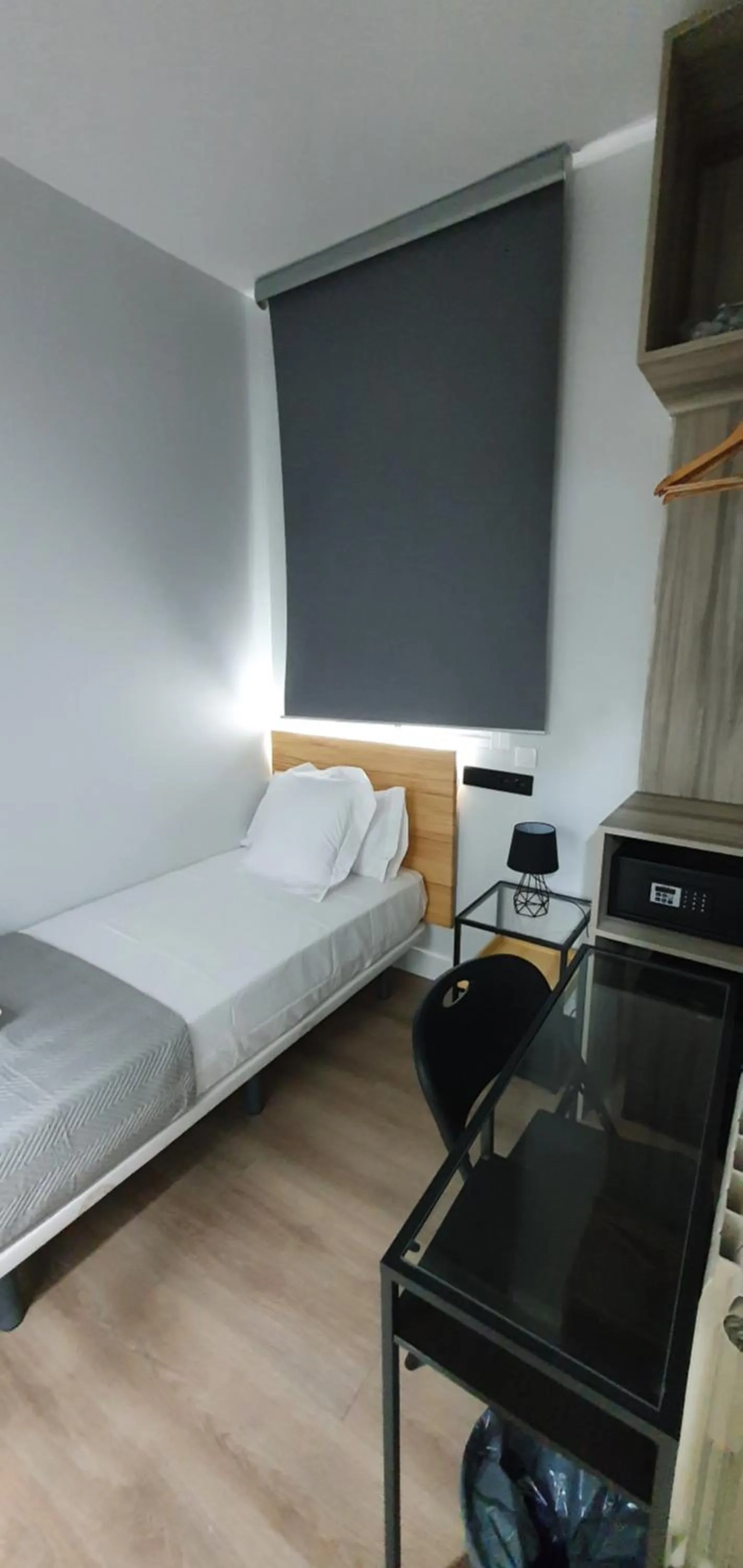 Bed in CH Lemon Rooms - Madrid