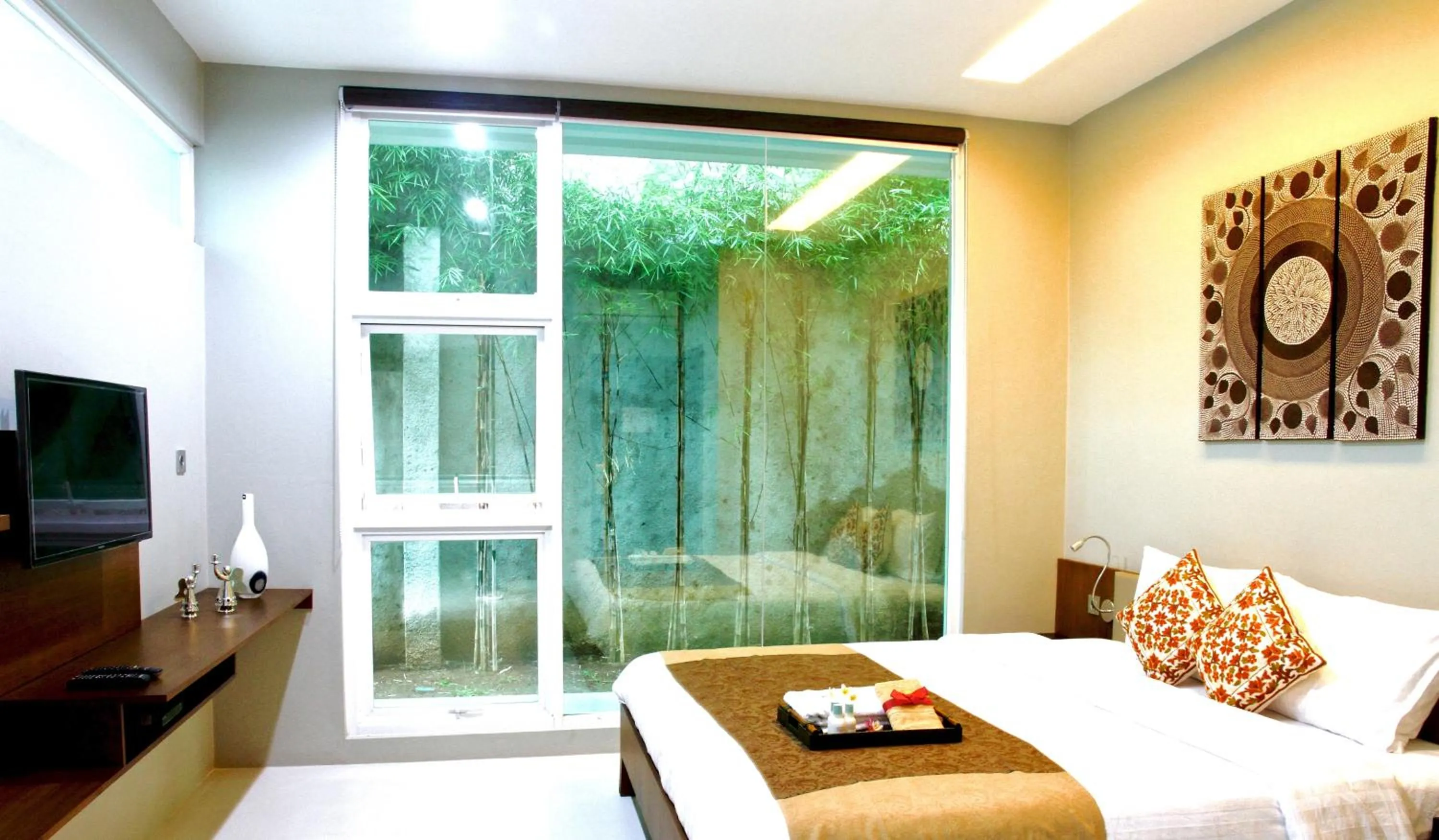 Bed in Ampera Avenue Residence