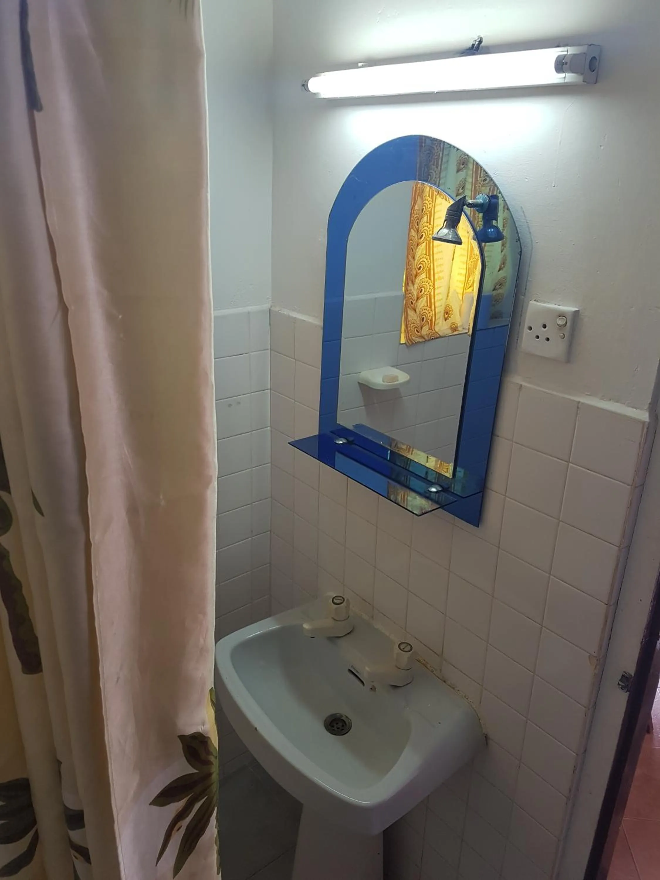 Shower in Guesthouse Panorama