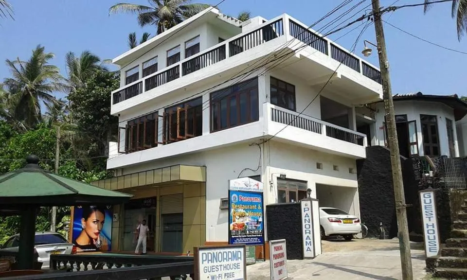 Property building in Guesthouse Panorama
