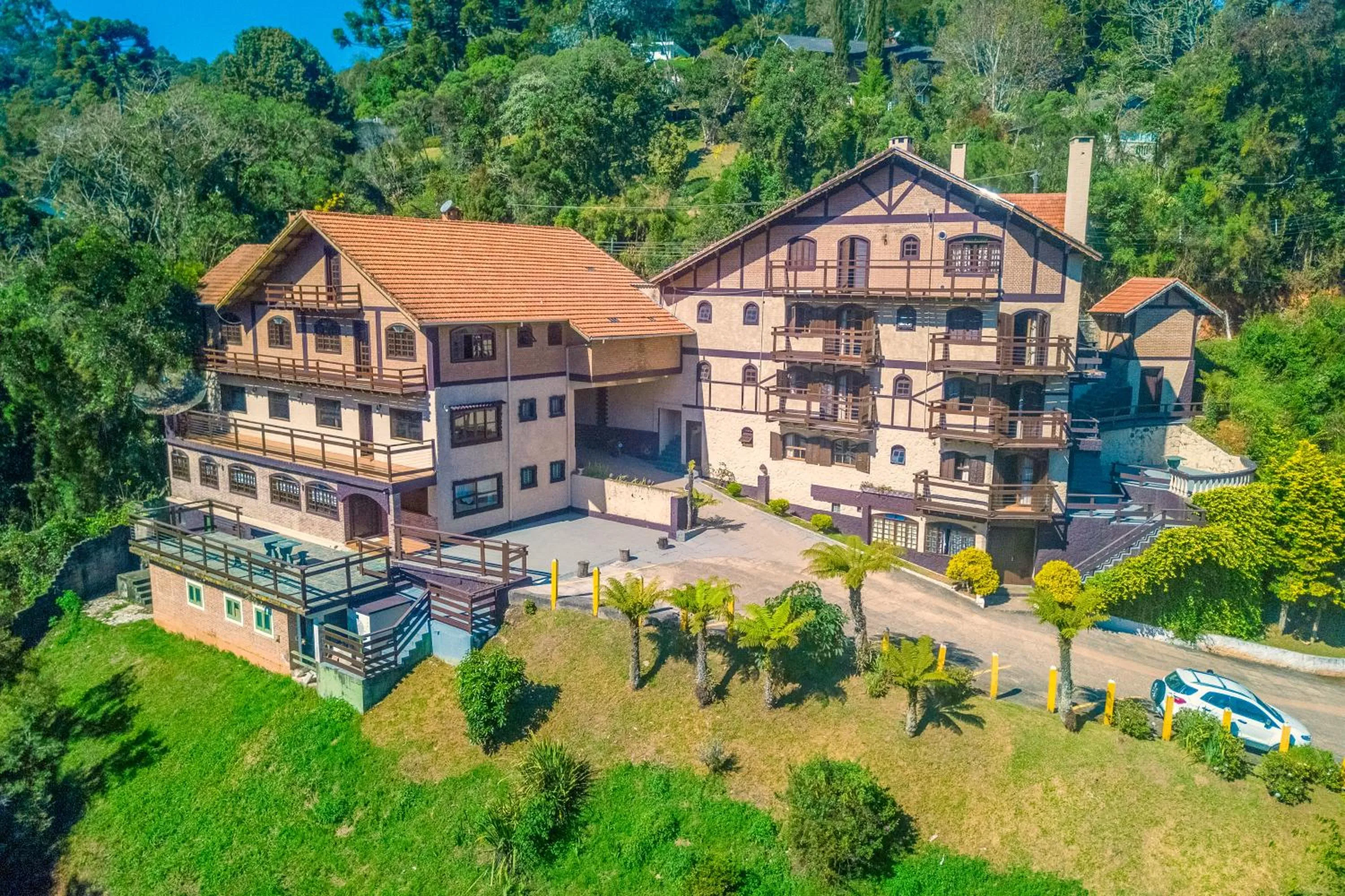 Property building in VELINN Pousada Villa Do Sol