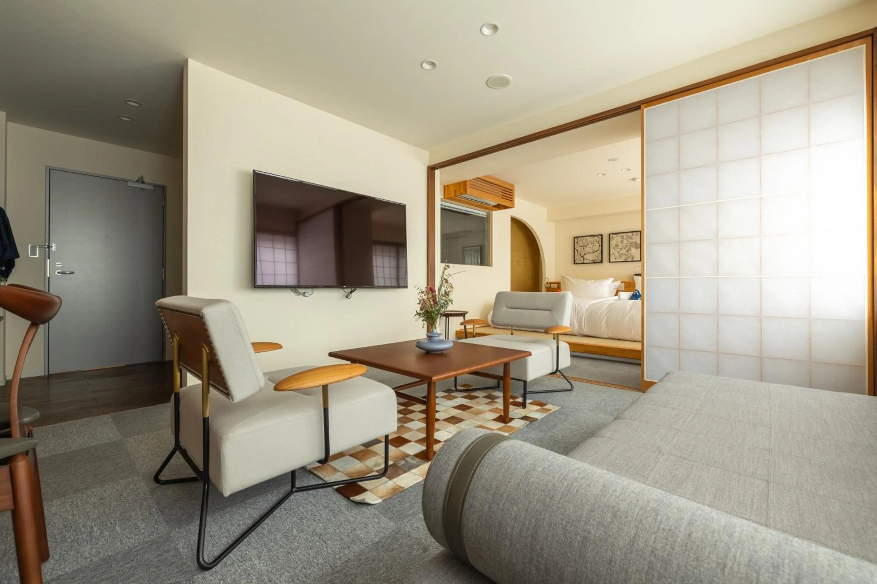 Photo of the whole room, Bed in Residence Yasushi