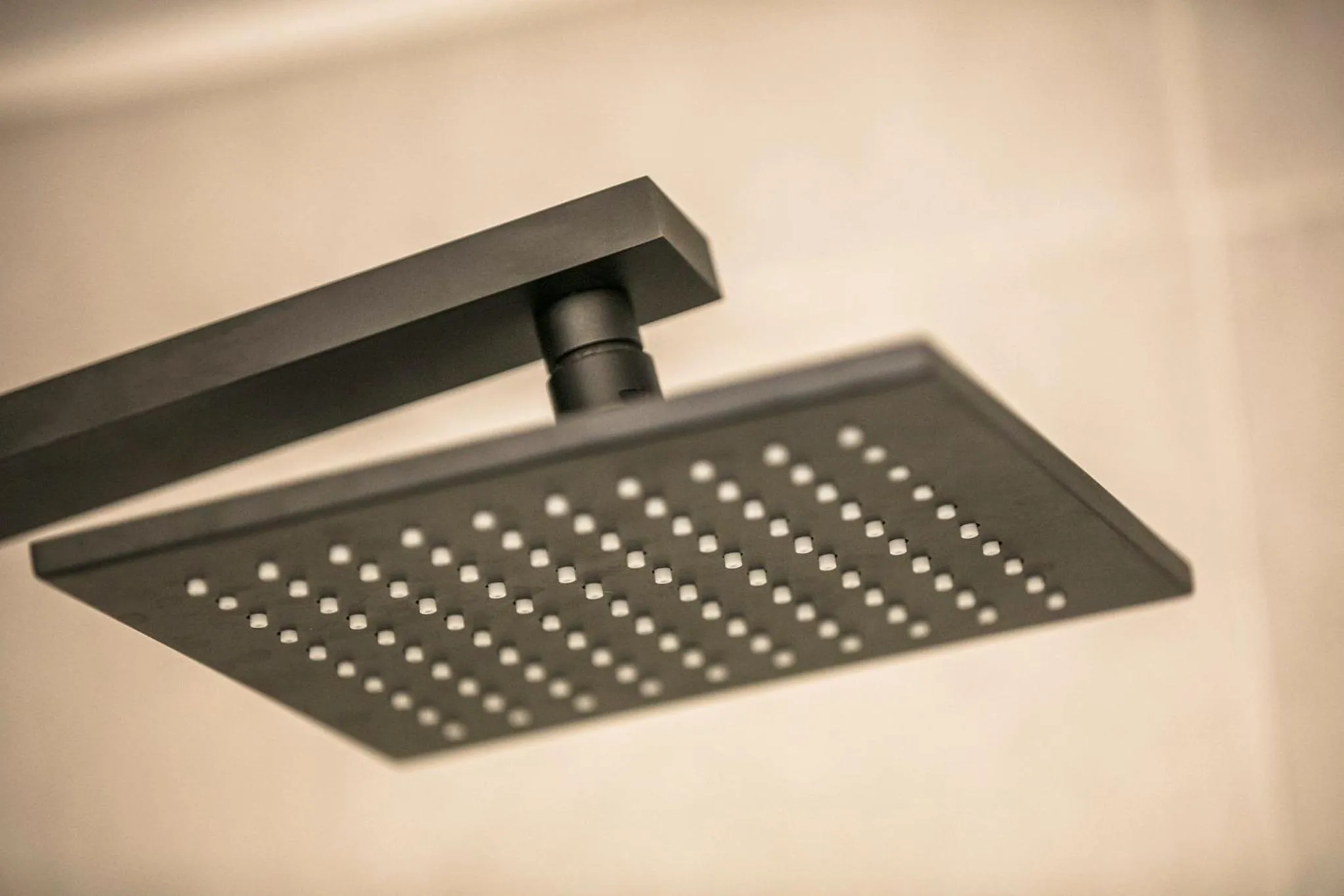 Shower in Nightcap at The Cheeky Squire