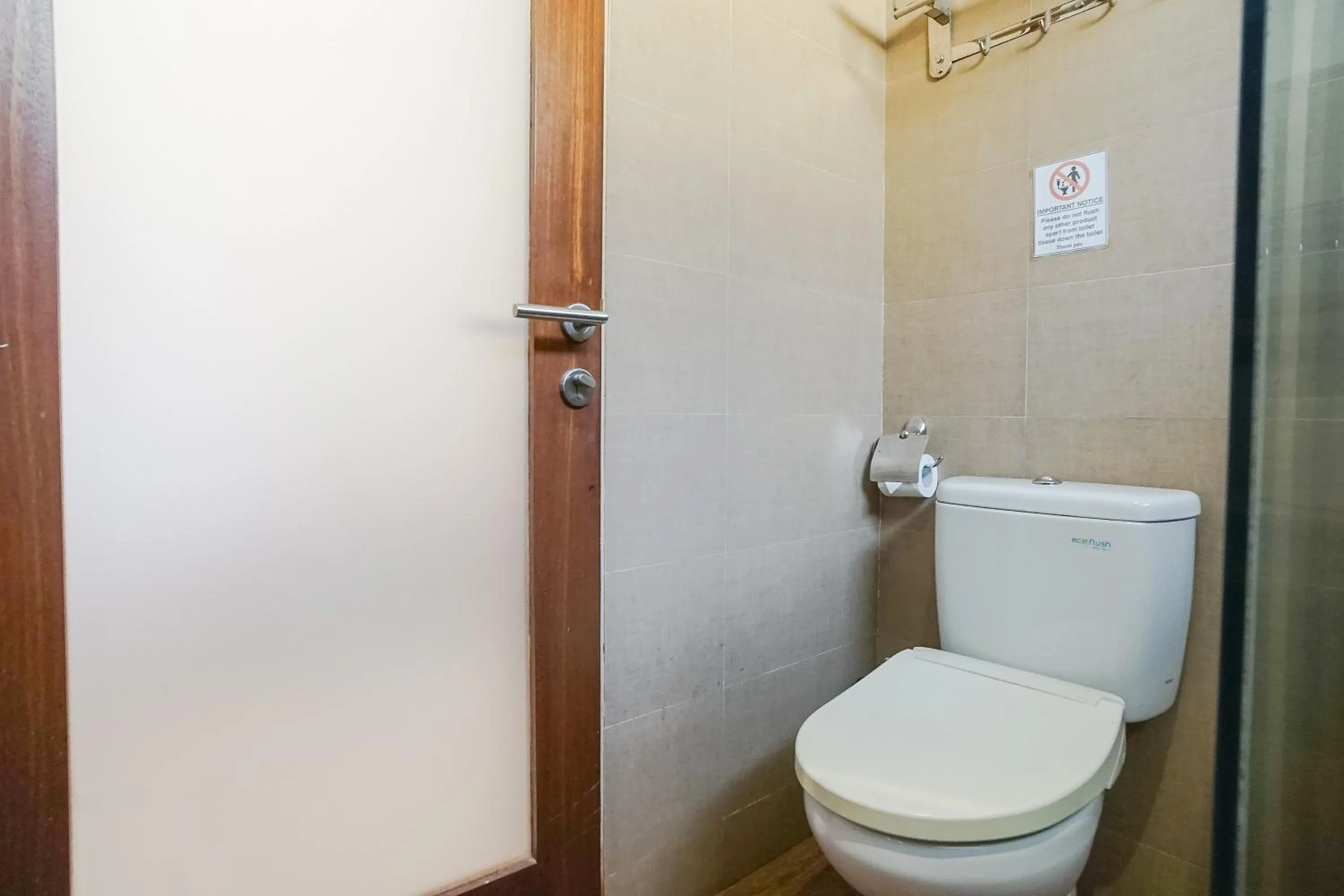 Toilet in Toya Villa Ubud