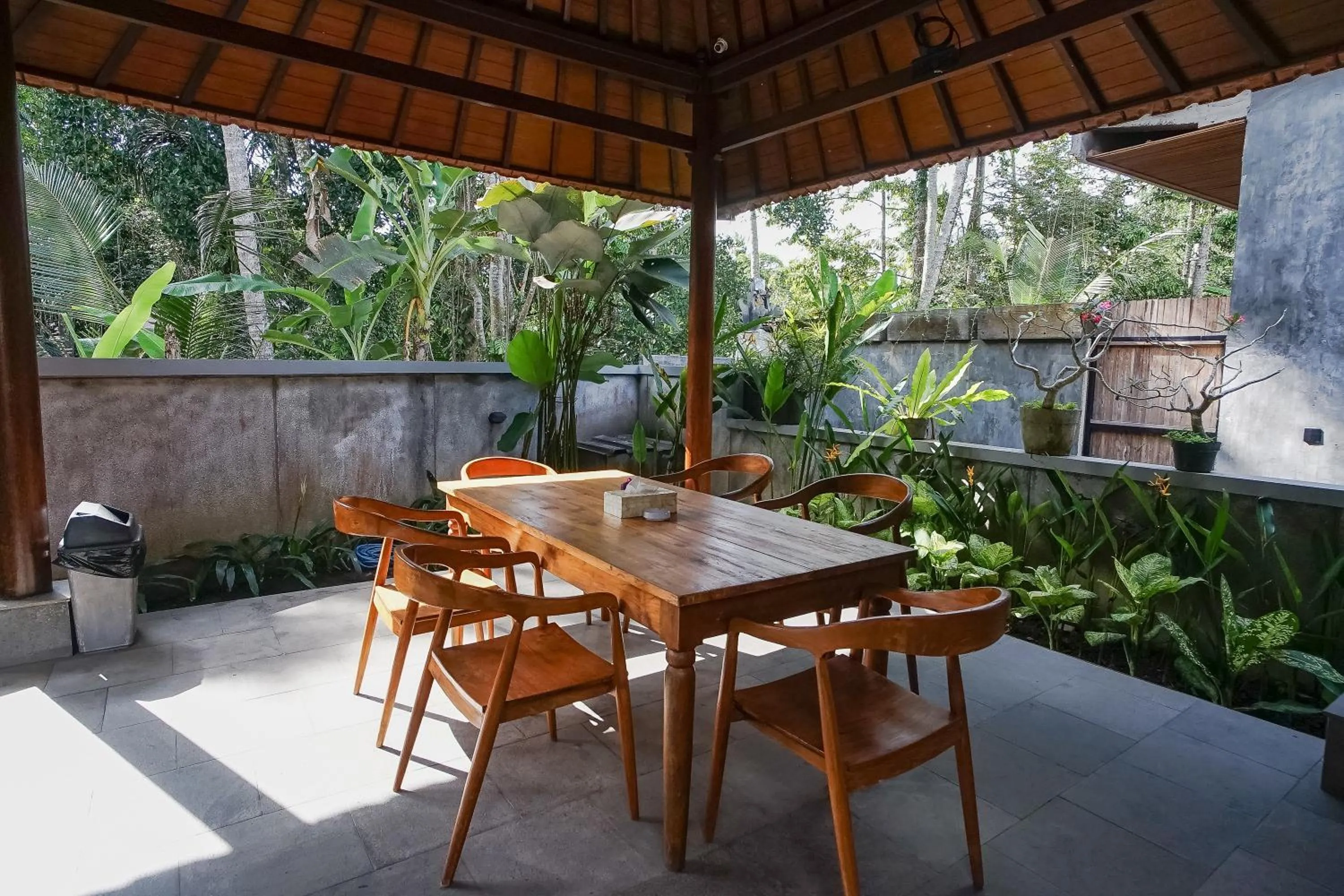 Dining area in Toya Villa Ubud