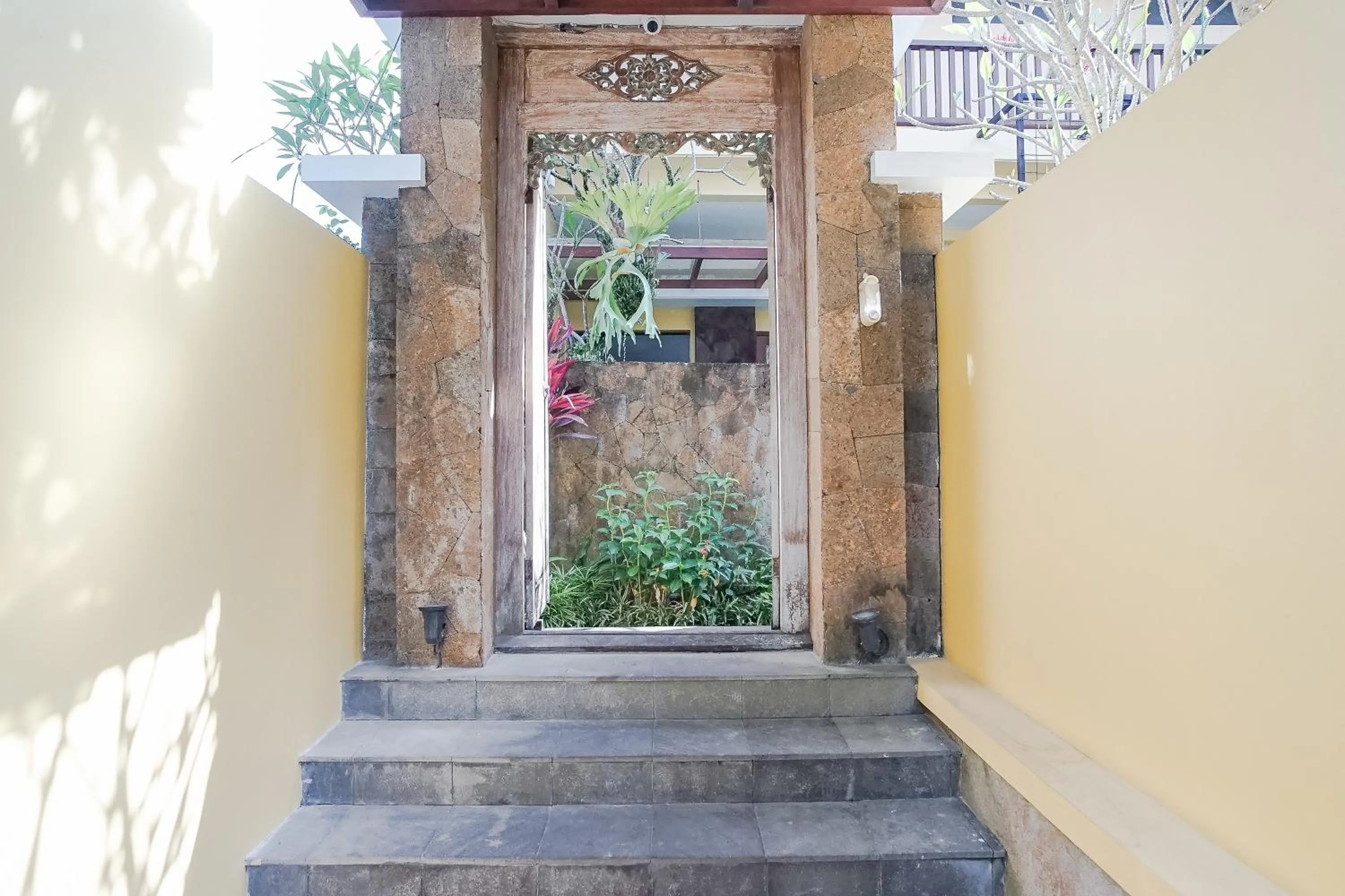 Facade/entrance in Toya Villa Ubud