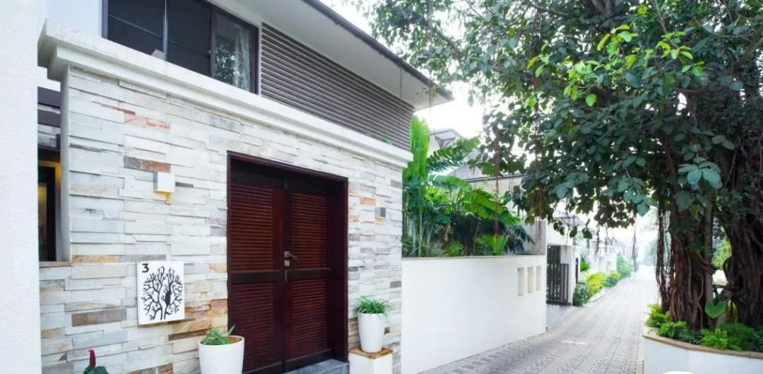 Frangipani Villa
