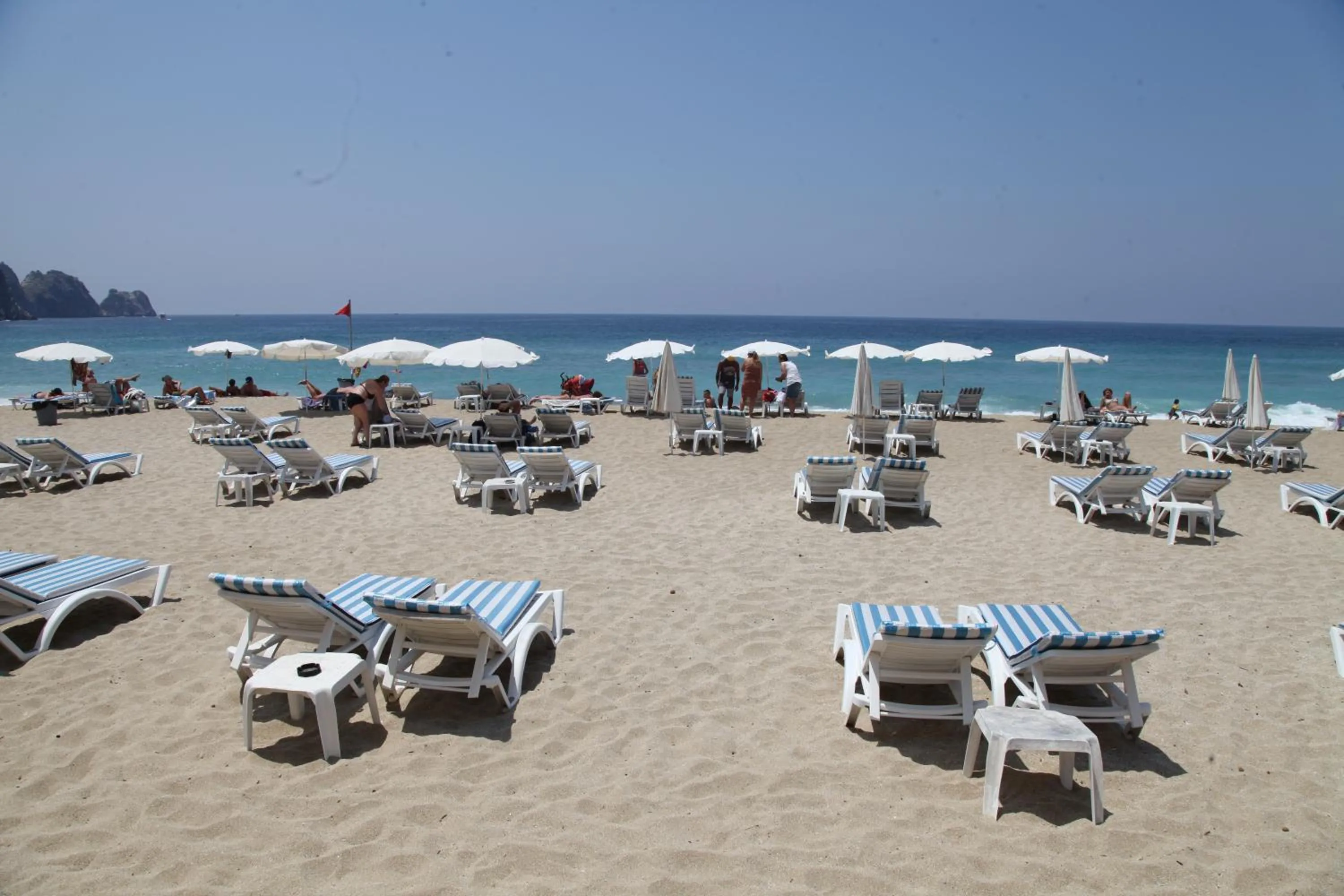 Beach in Kleopatra Aytur Apart Hotel