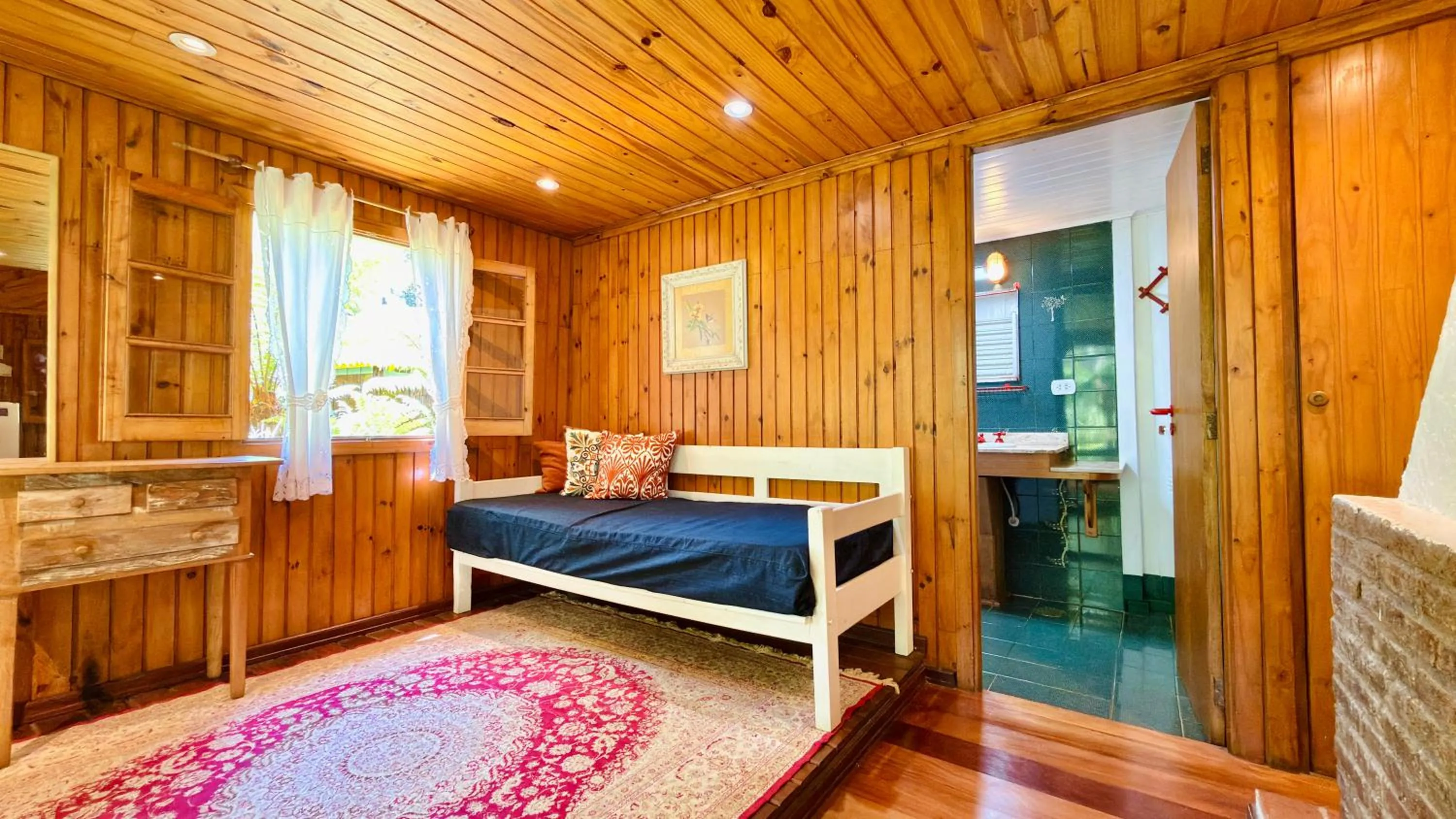 Photo of the whole room, Bed in Pousada Villa D'Amore