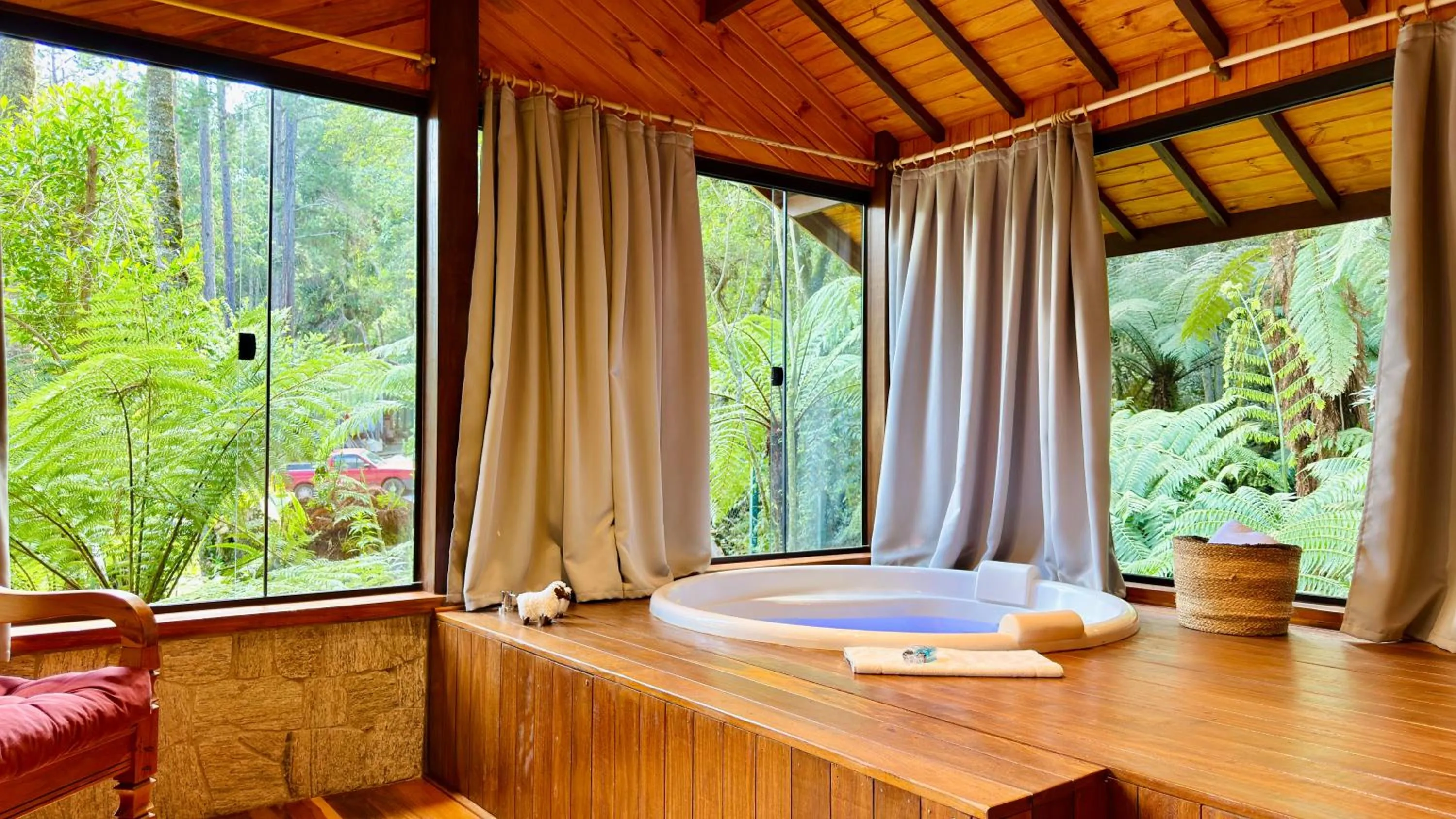 Hot Tub in Pousada Villa D'Amore