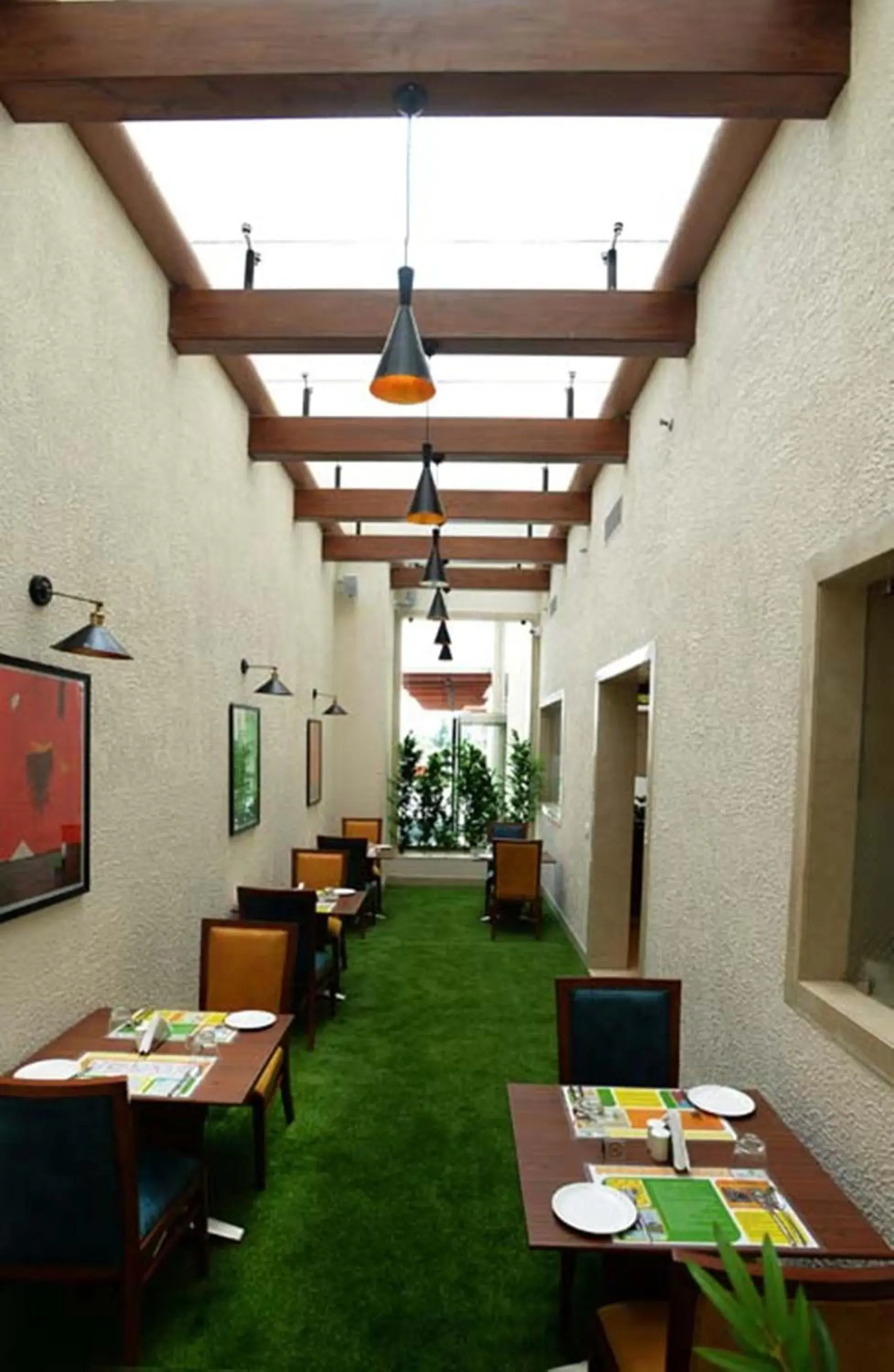 Food and drinks in Lemon Tree Hotel Coimbatore Food and drinks in Lemon Tree Hotel Coimbatore