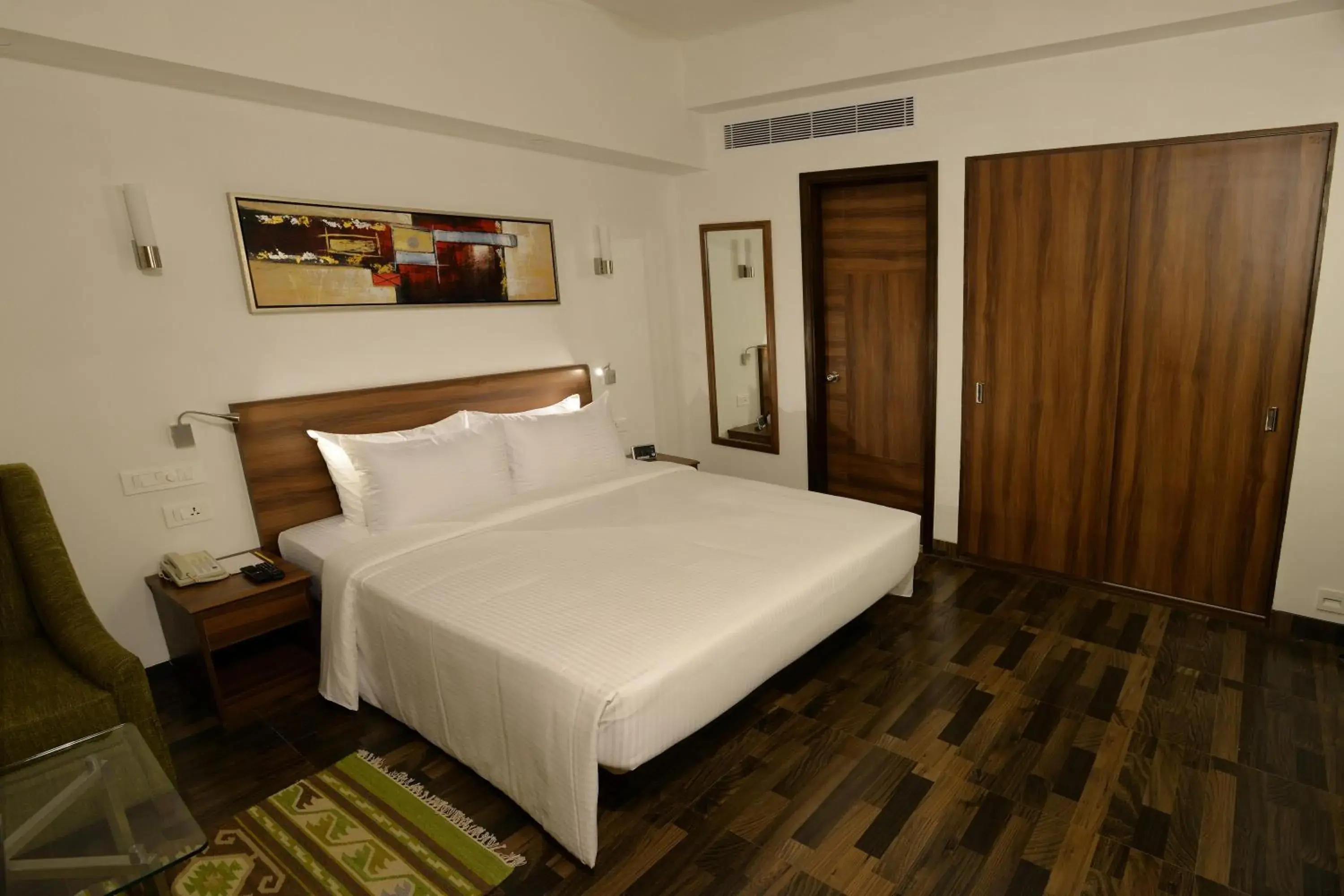 Bed in Lemon Tree Hotel Coimbatore Bed in Lemon Tree Hotel Coimbatore