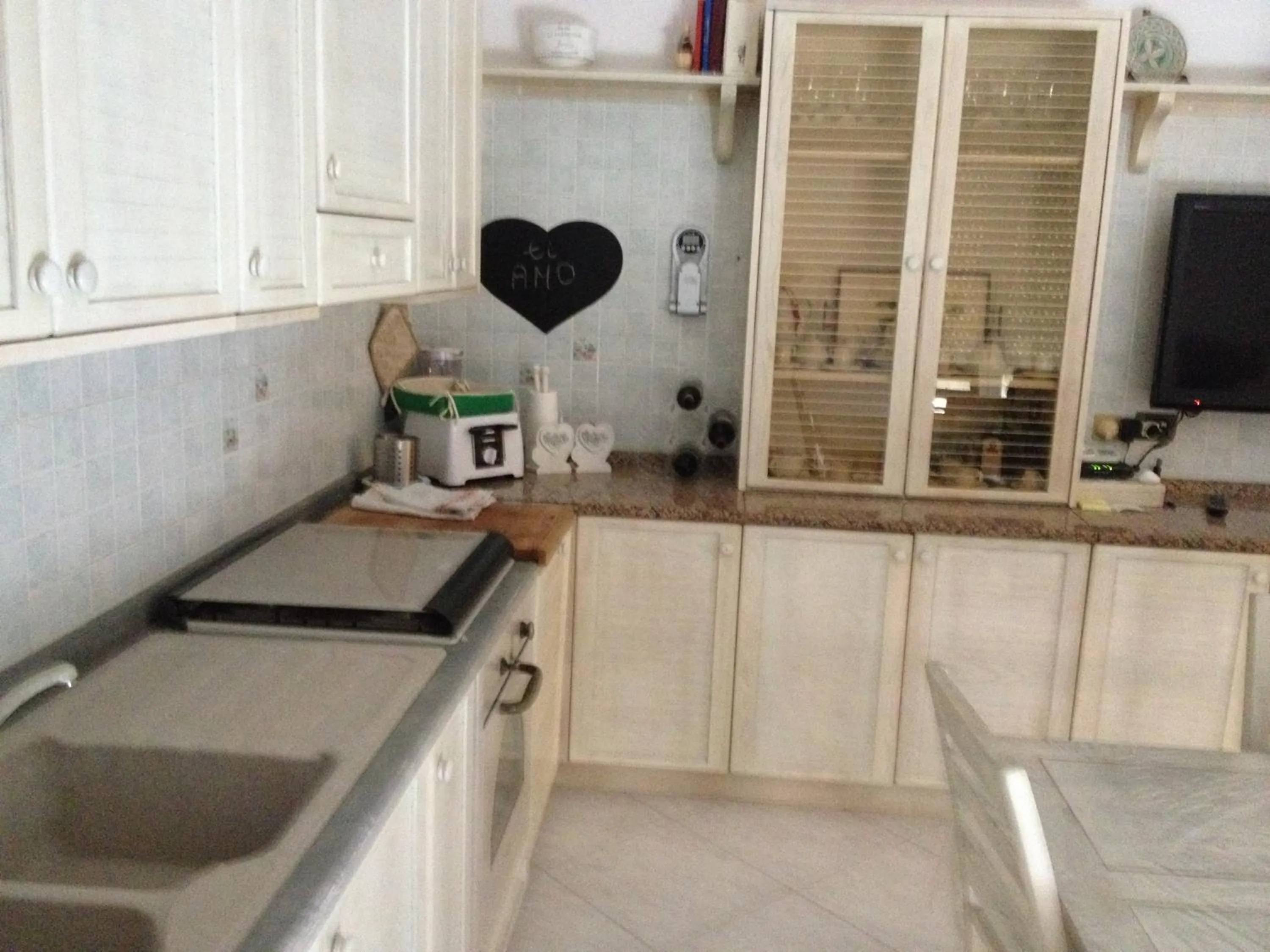 Kitchen or kitchenette in B&B Serenità