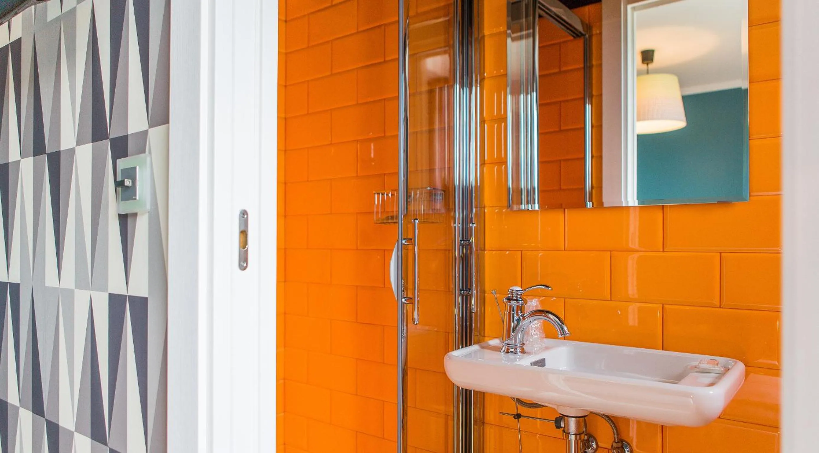 Bathroom in Rossi Hôtel