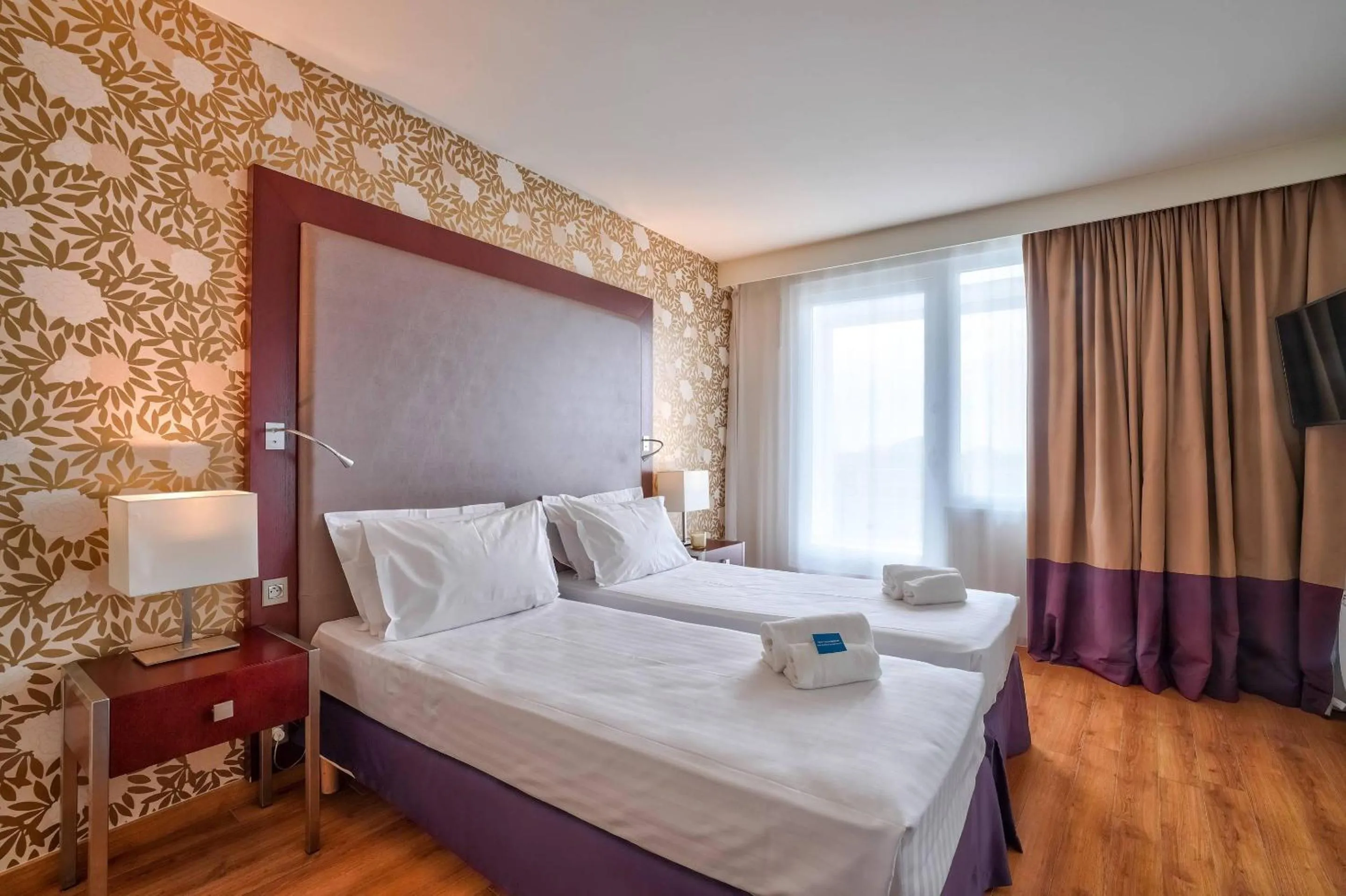 Bedroom, Bed in Clarion Paris CDG Airport