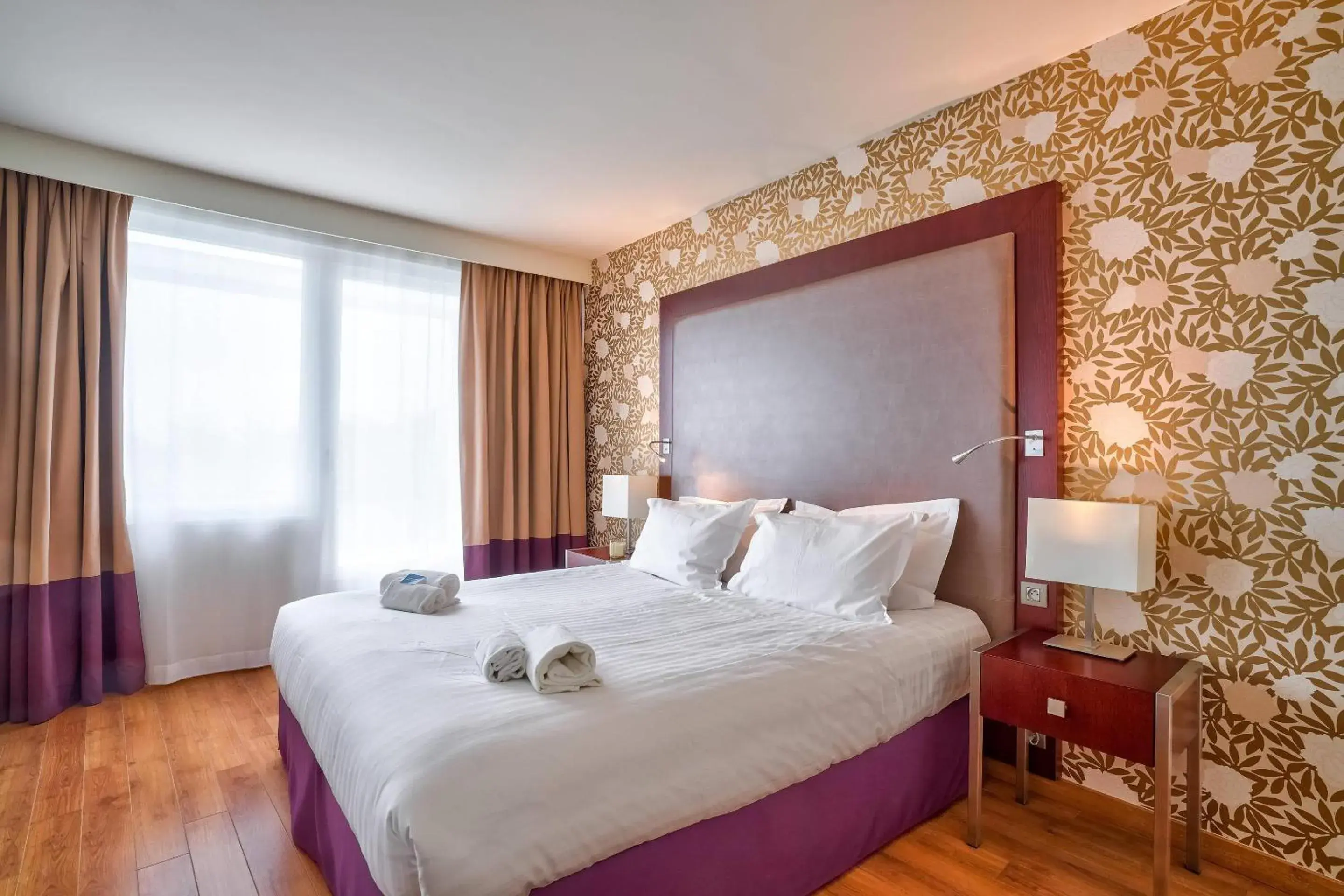 Bedroom, Bed in Clarion Paris CDG Airport Bedroom, Bed in Clarion Paris CDG Airport