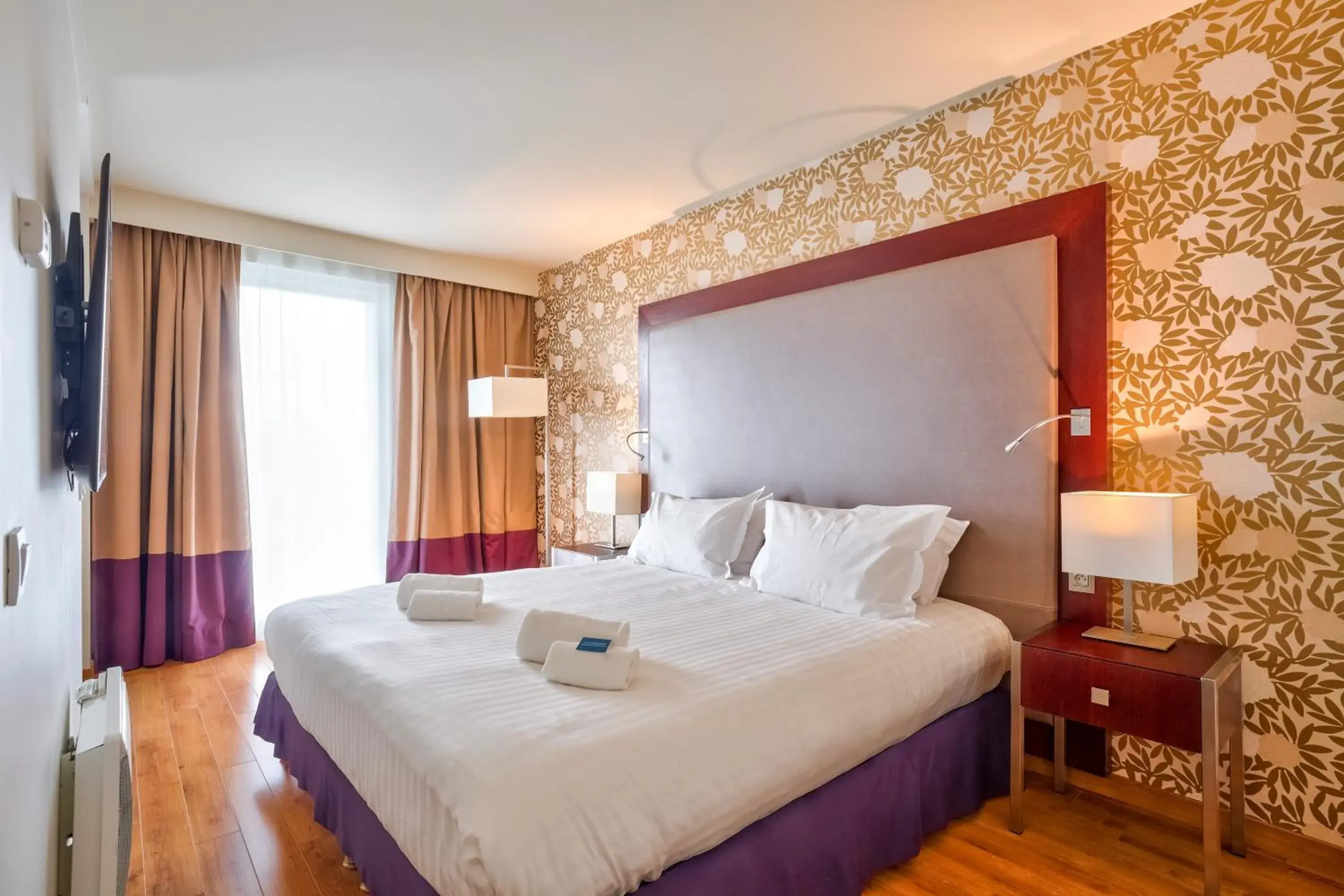 Deluxe Studio in Clarion Paris CDG Airport Deluxe Studio in Clarion Paris CDG Airport