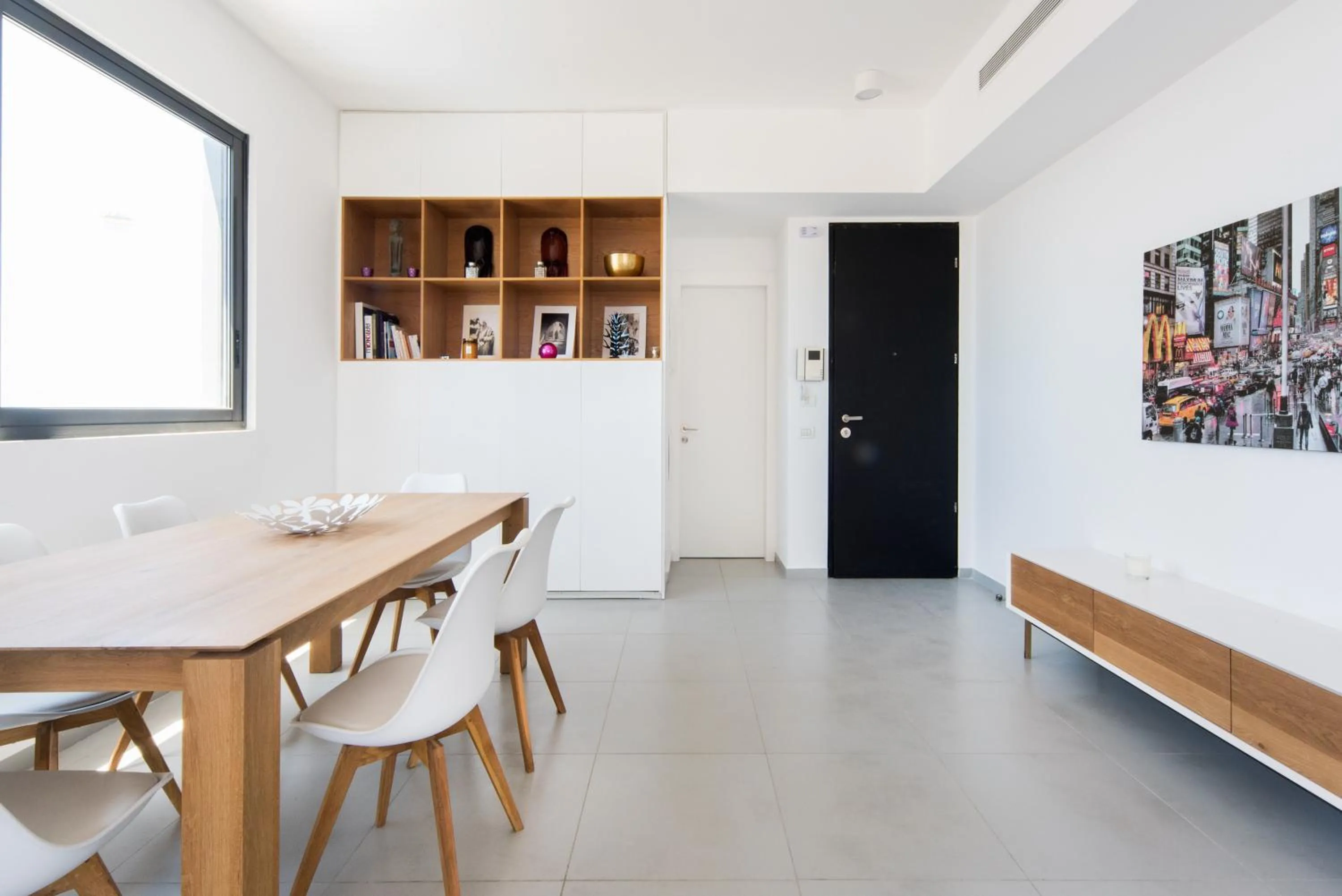 Modern Sea 2BR in Beach Club by HolyGuest