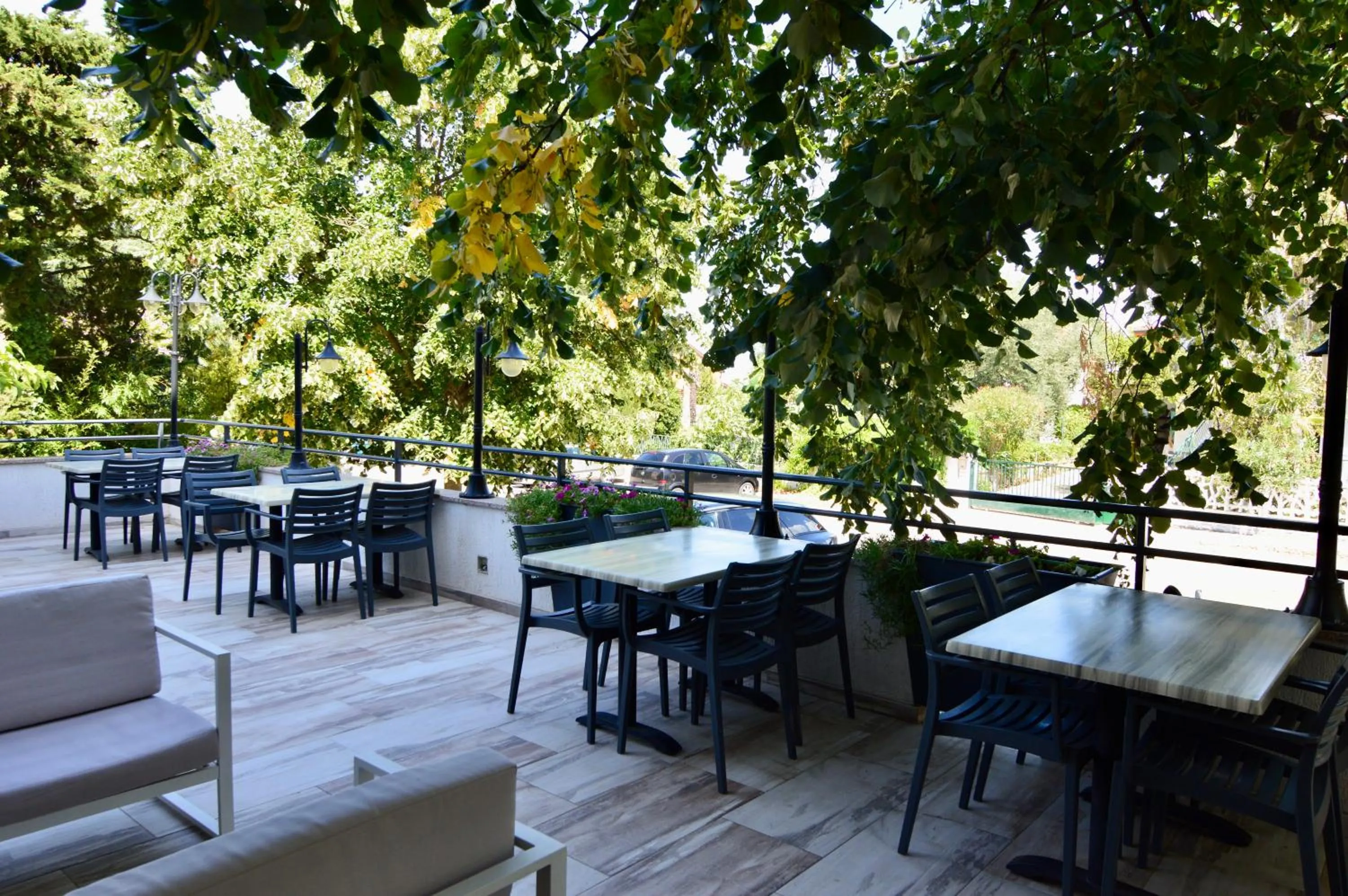 Seating area in Gargamelo Pension