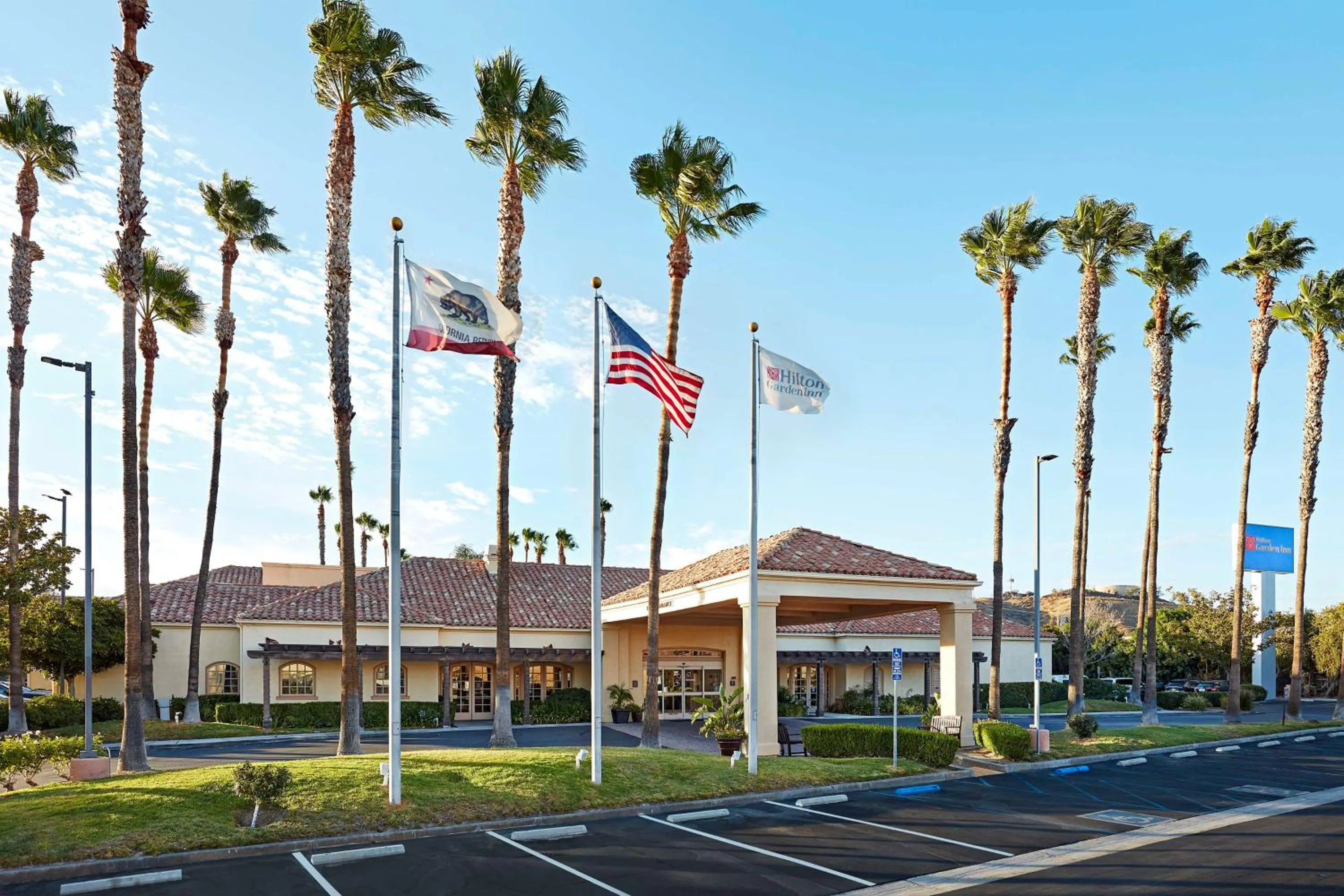 Property building in Hilton Garden Inn Valencia Six Flags