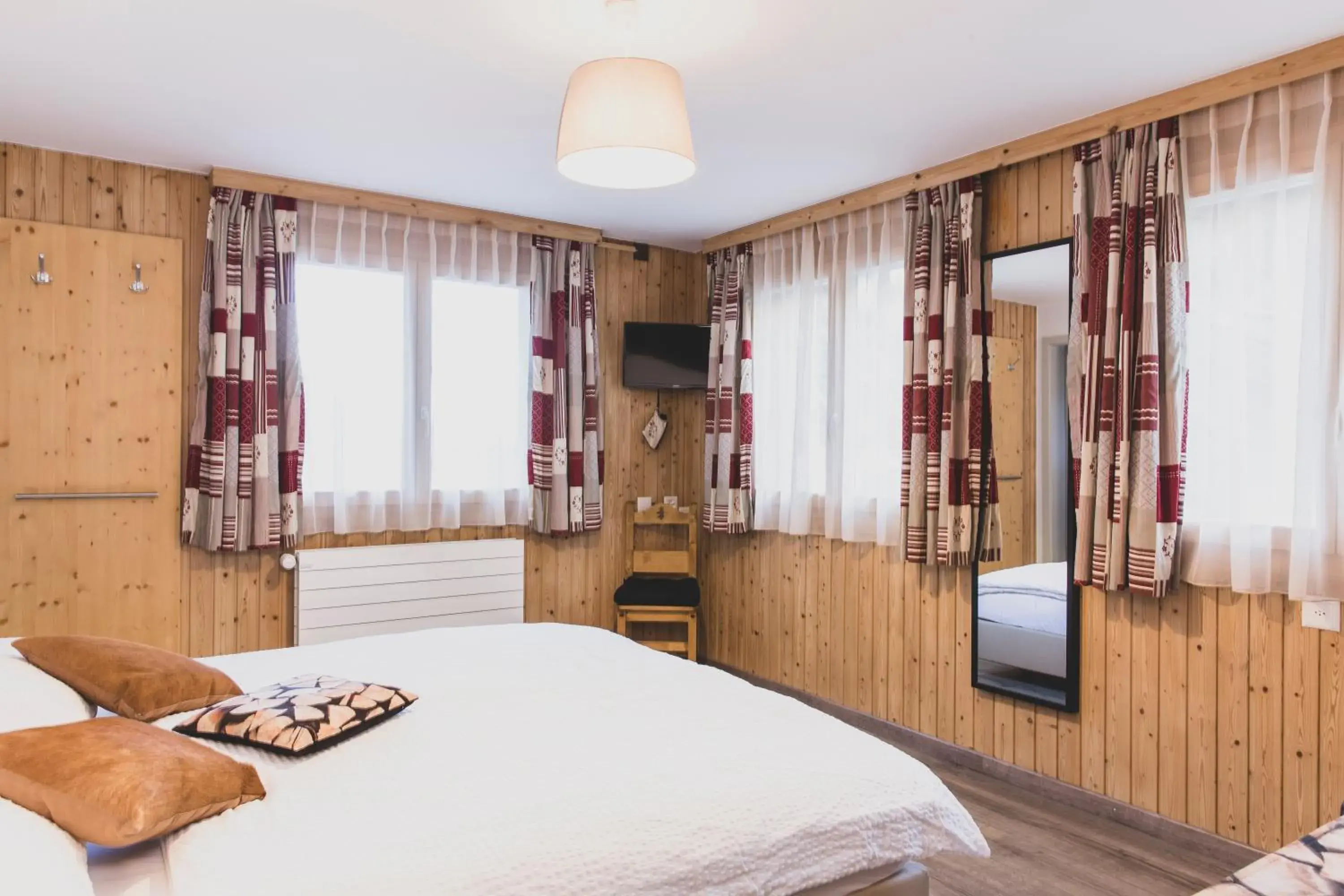 Double Room in Pointe de Zinal Double Room in Pointe de Zinal