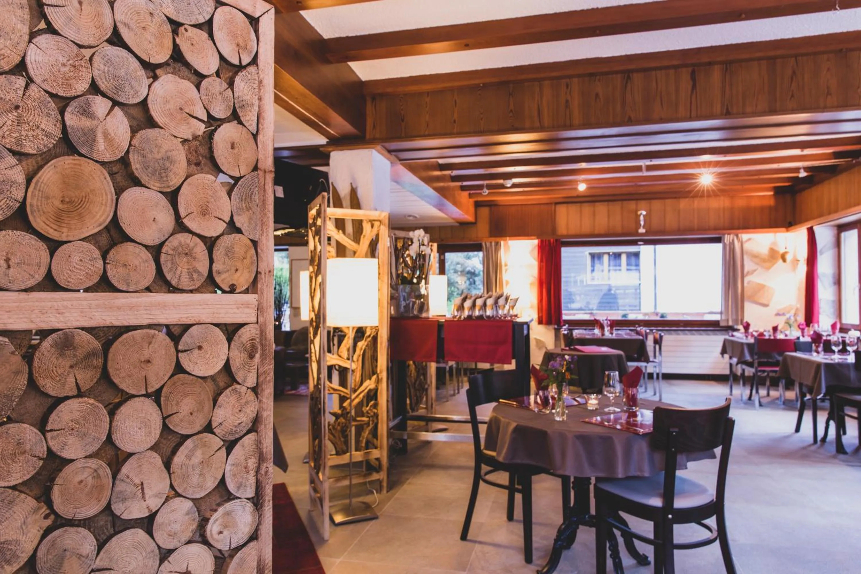 Restaurant/places to eat in Pointe de Zinal