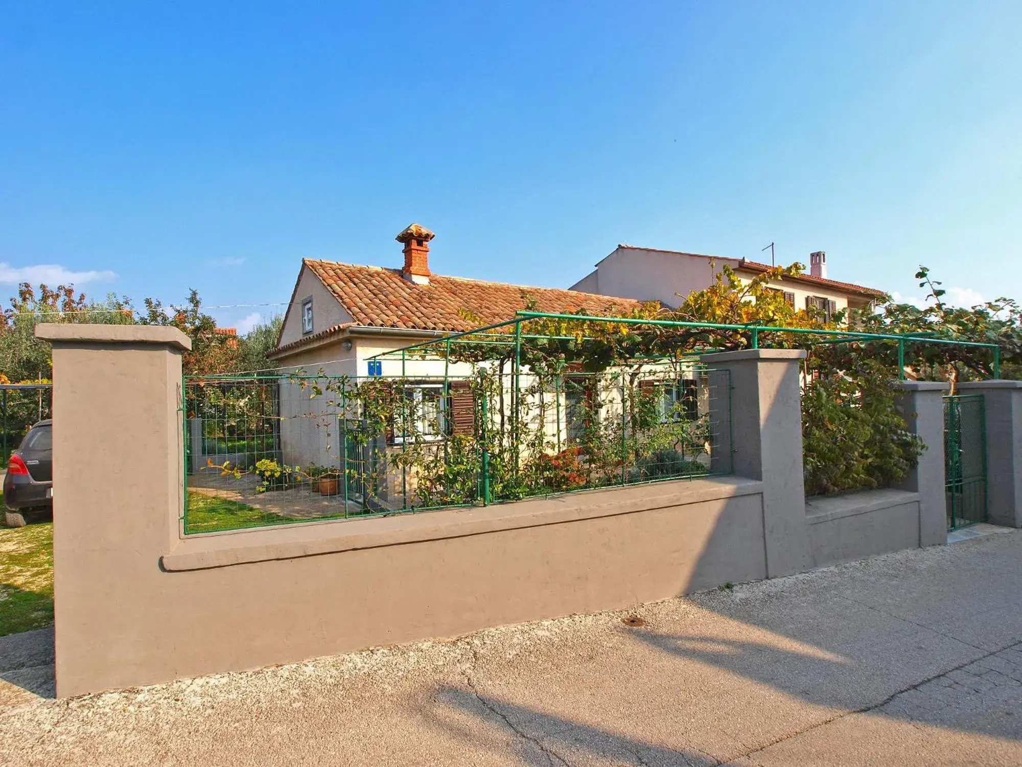 House Orieta 385 House Orieta 385
