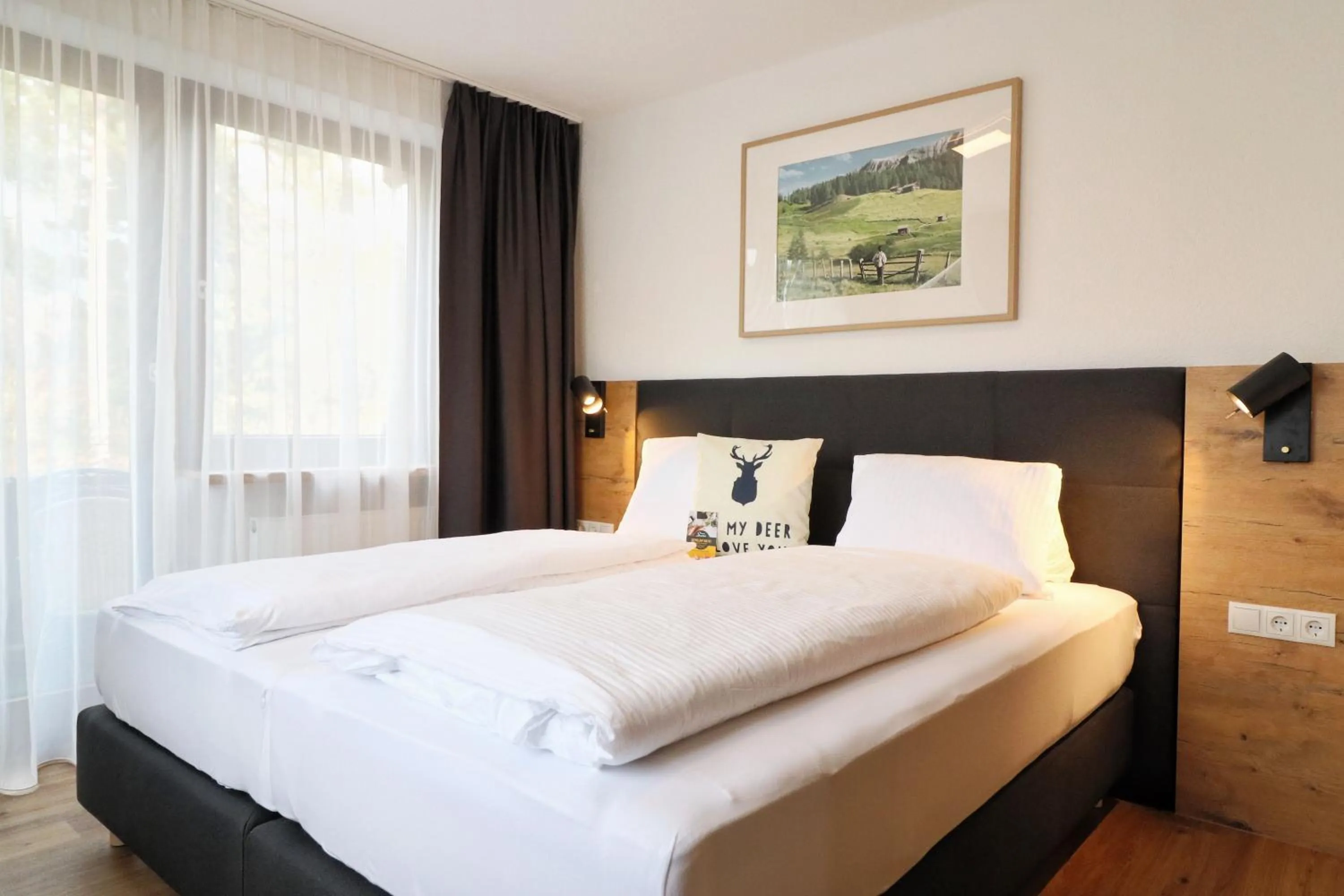 Spring, Bed in Seelos - Alpine Easy Stay - Bed & Breakfast