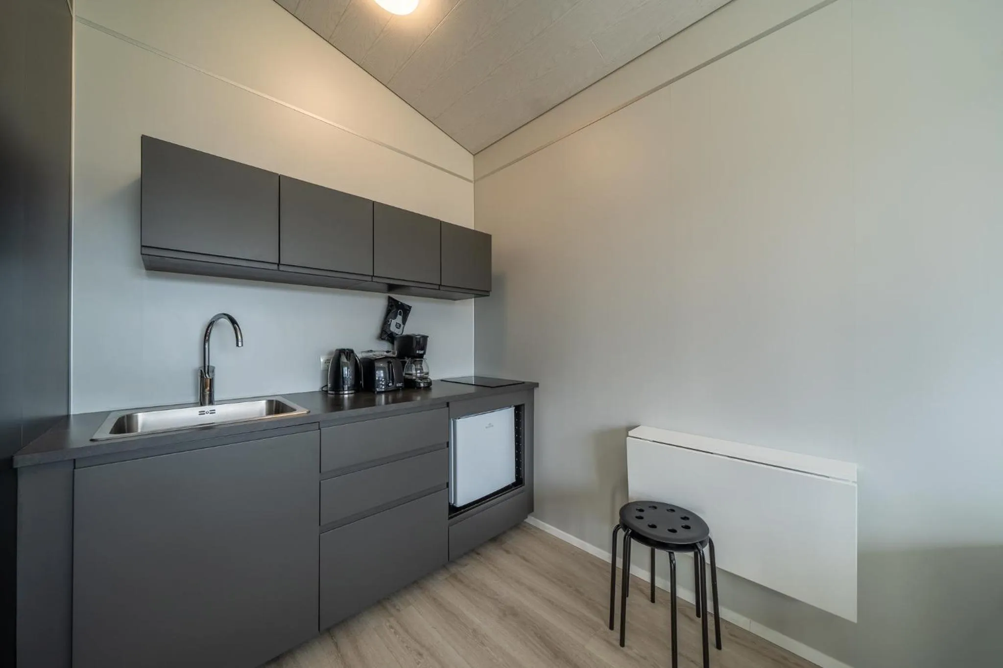 Coffee/tea facilities in Dis Cottages