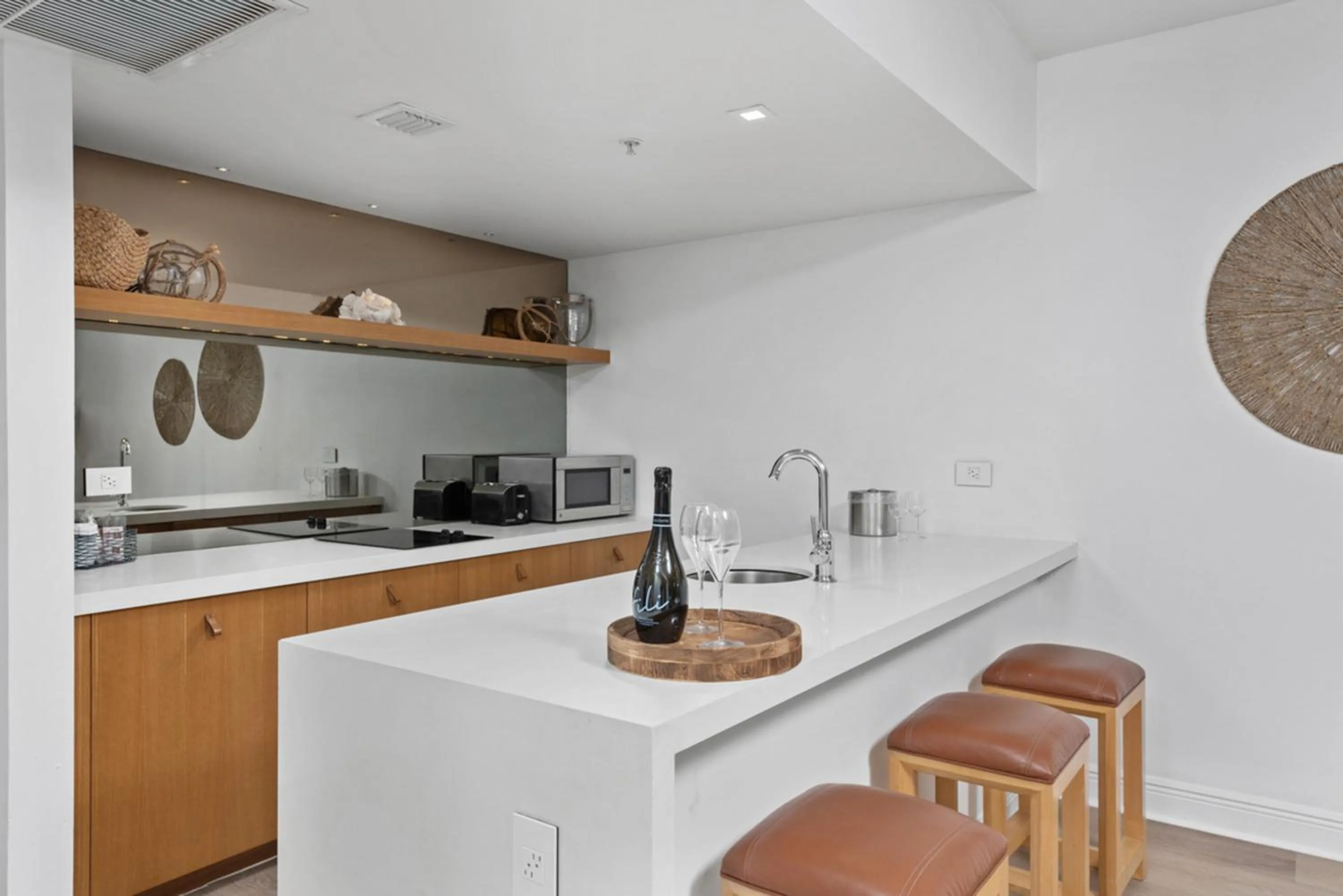 Kitchen or kitchenette in Bentley Hotel South Beach