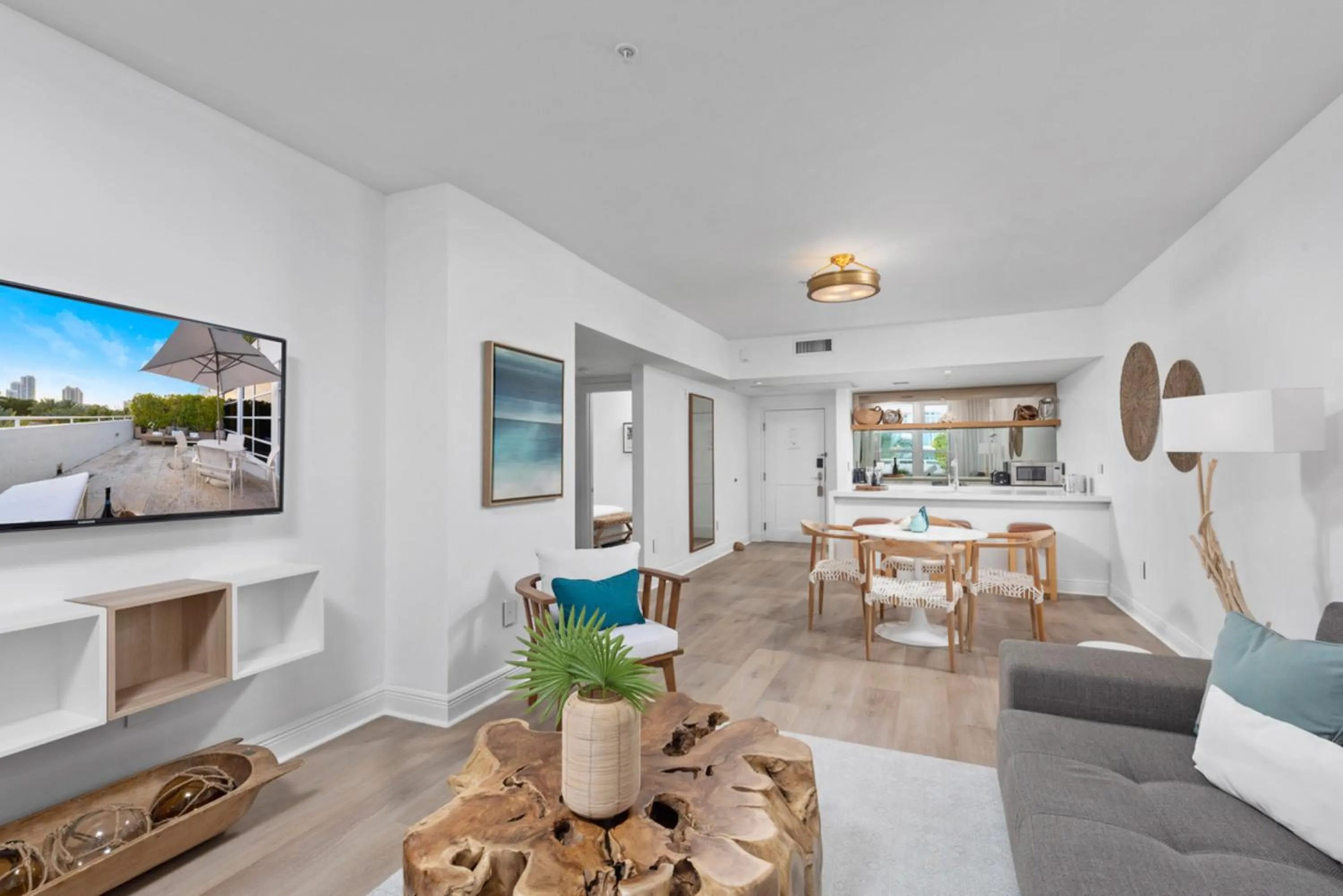 Living room in Bentley Hotel South Beach