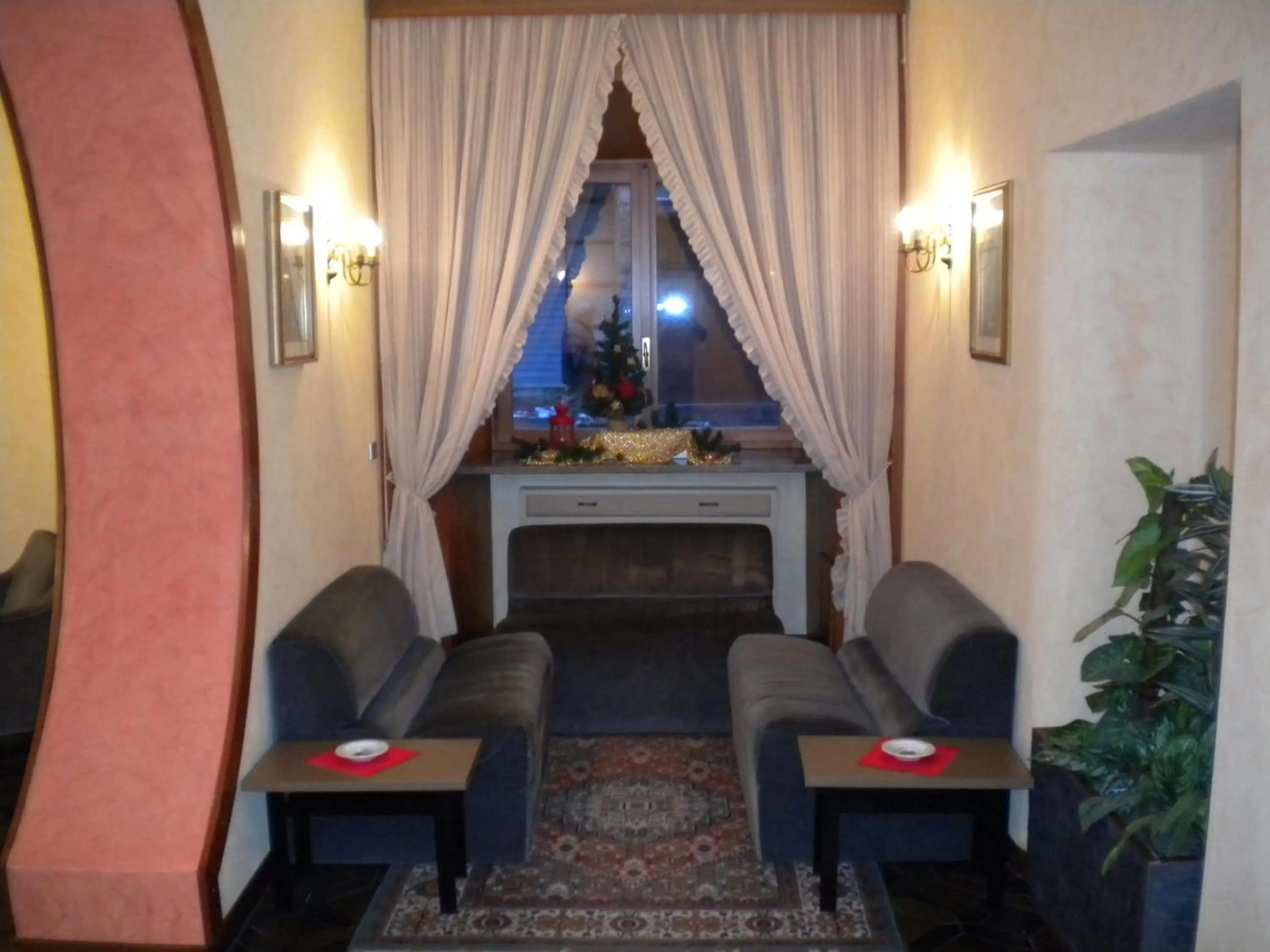Lounge or bar in Hotel Miramonti