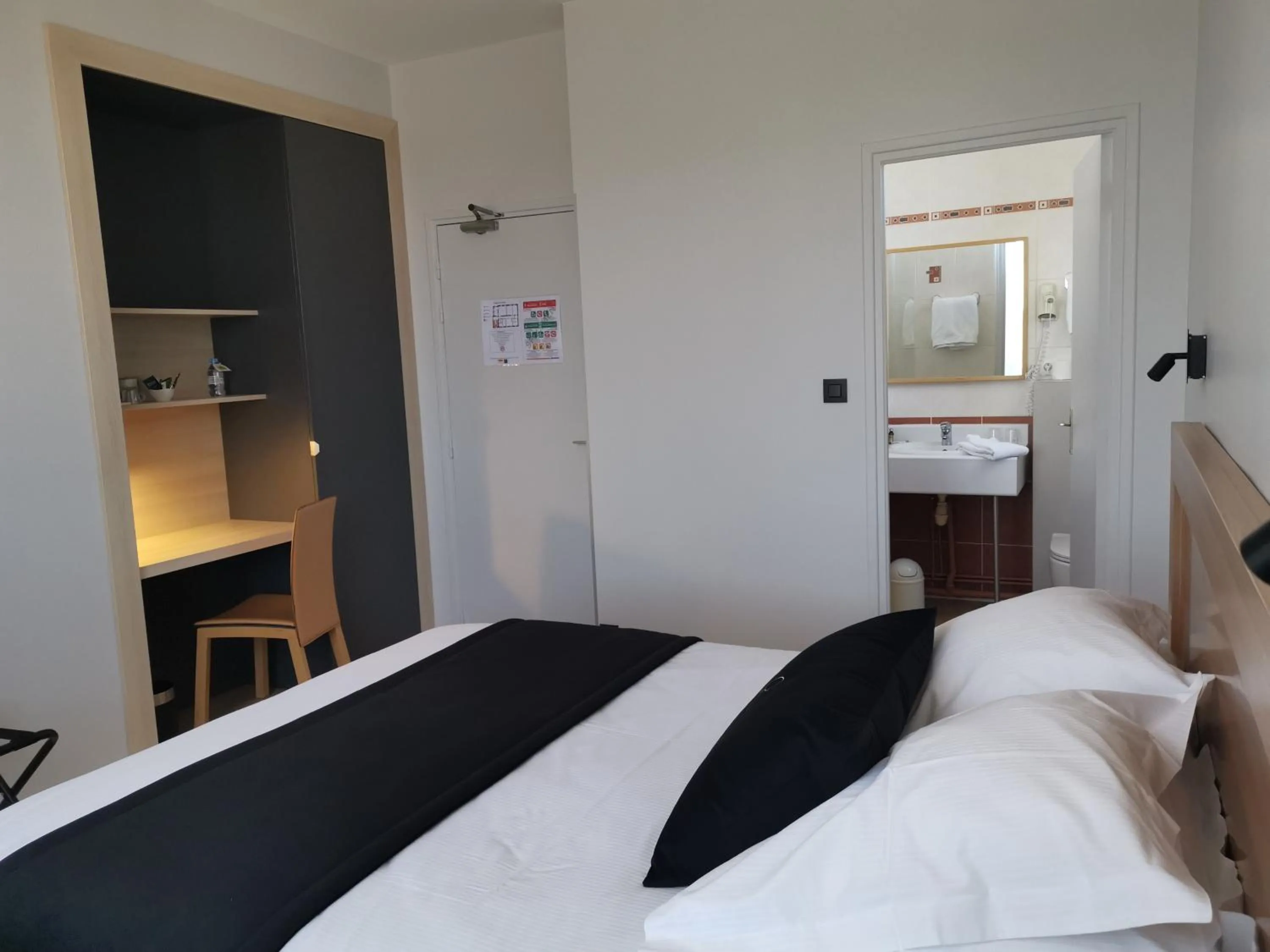 Bed in Château Blanchard