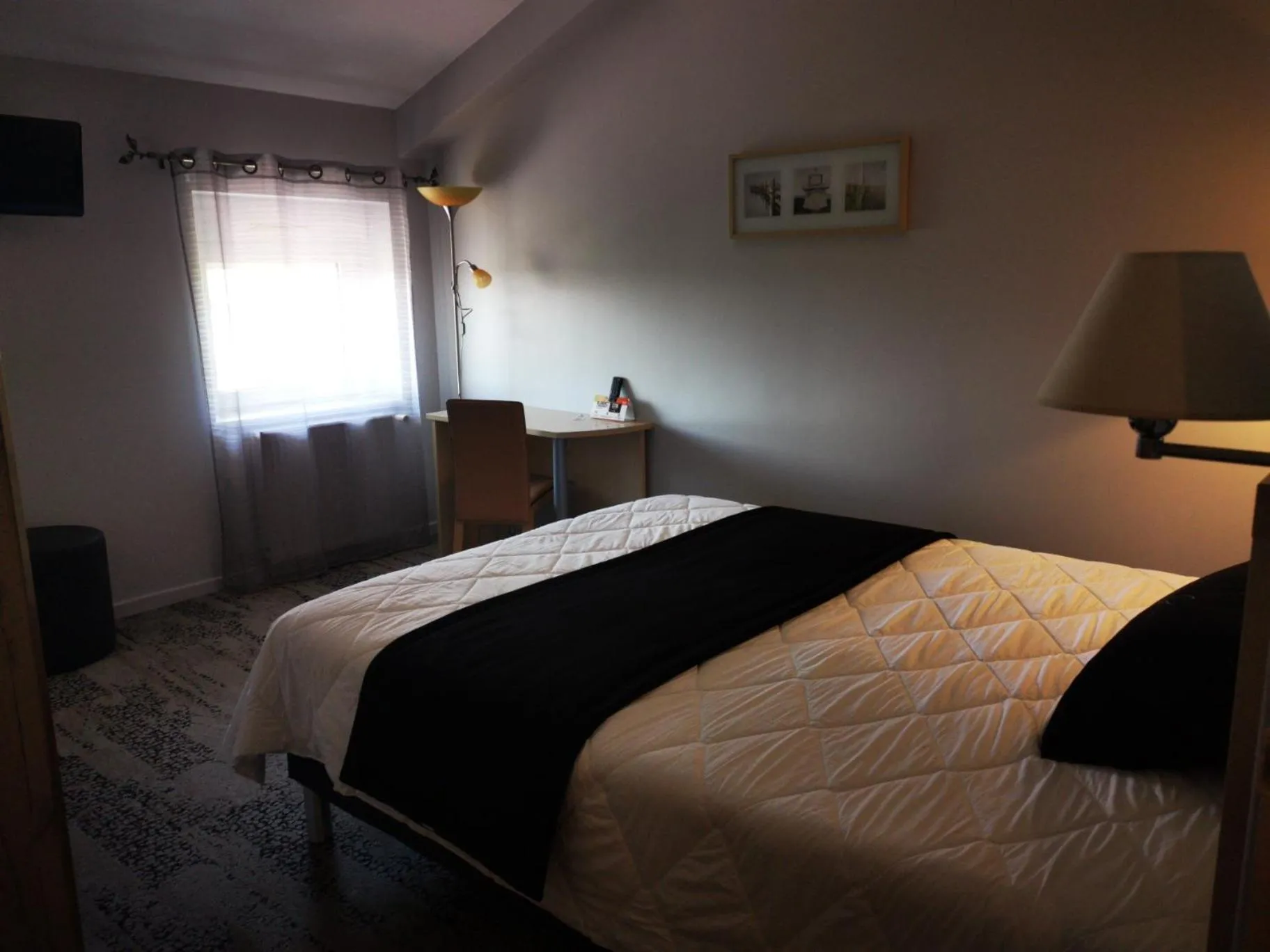 Bed in Château Blanchard