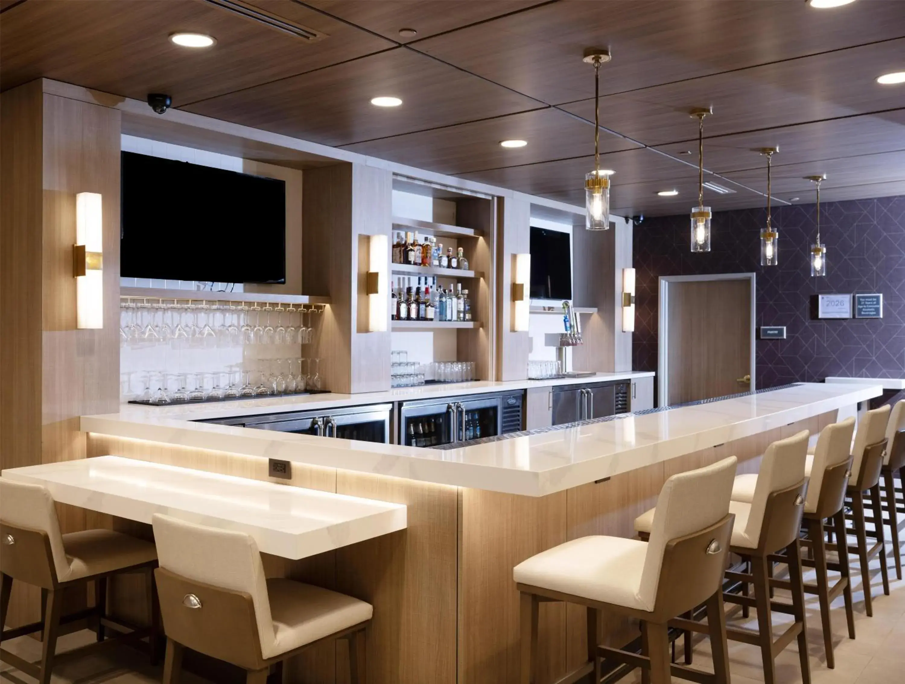 Lounge or bar in Homewood Suites by Hilton Atlanta Buckhead Pharr Road Lounge or bar in Homewood Suites by Hilton Atlanta Buckhead Pharr Road