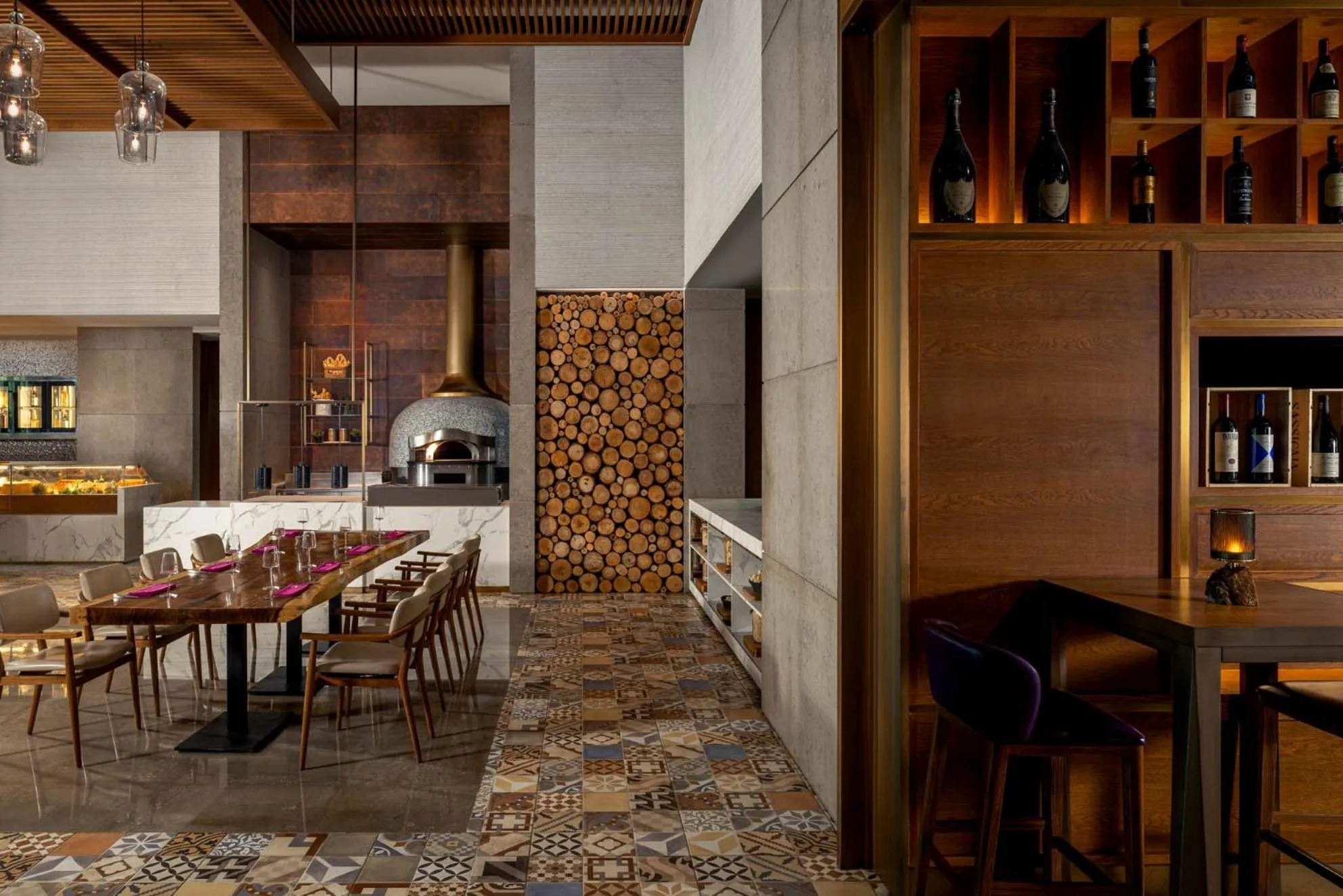 Restaurant/places to eat in Saadiyat Rotana Resort and Villas