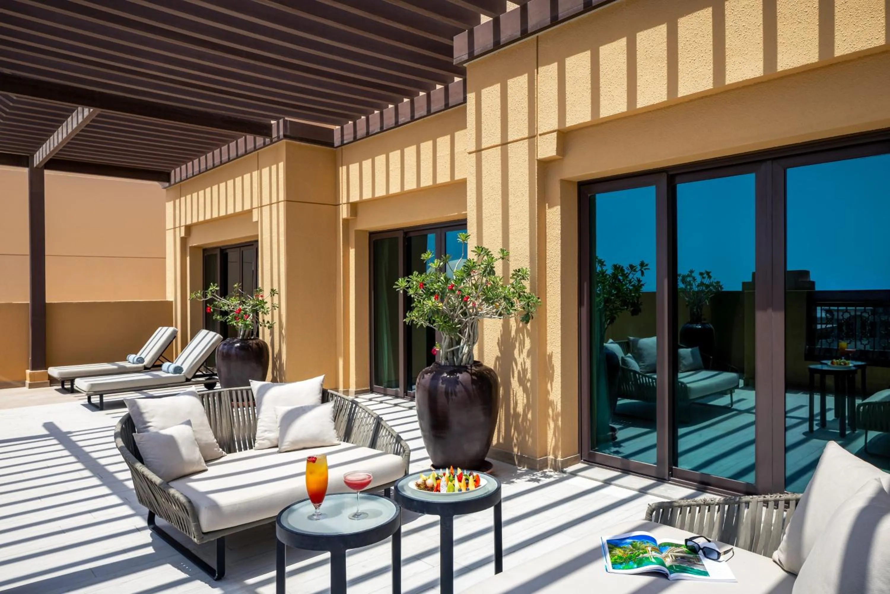Seating area in Saadiyat Rotana Resort and Villas