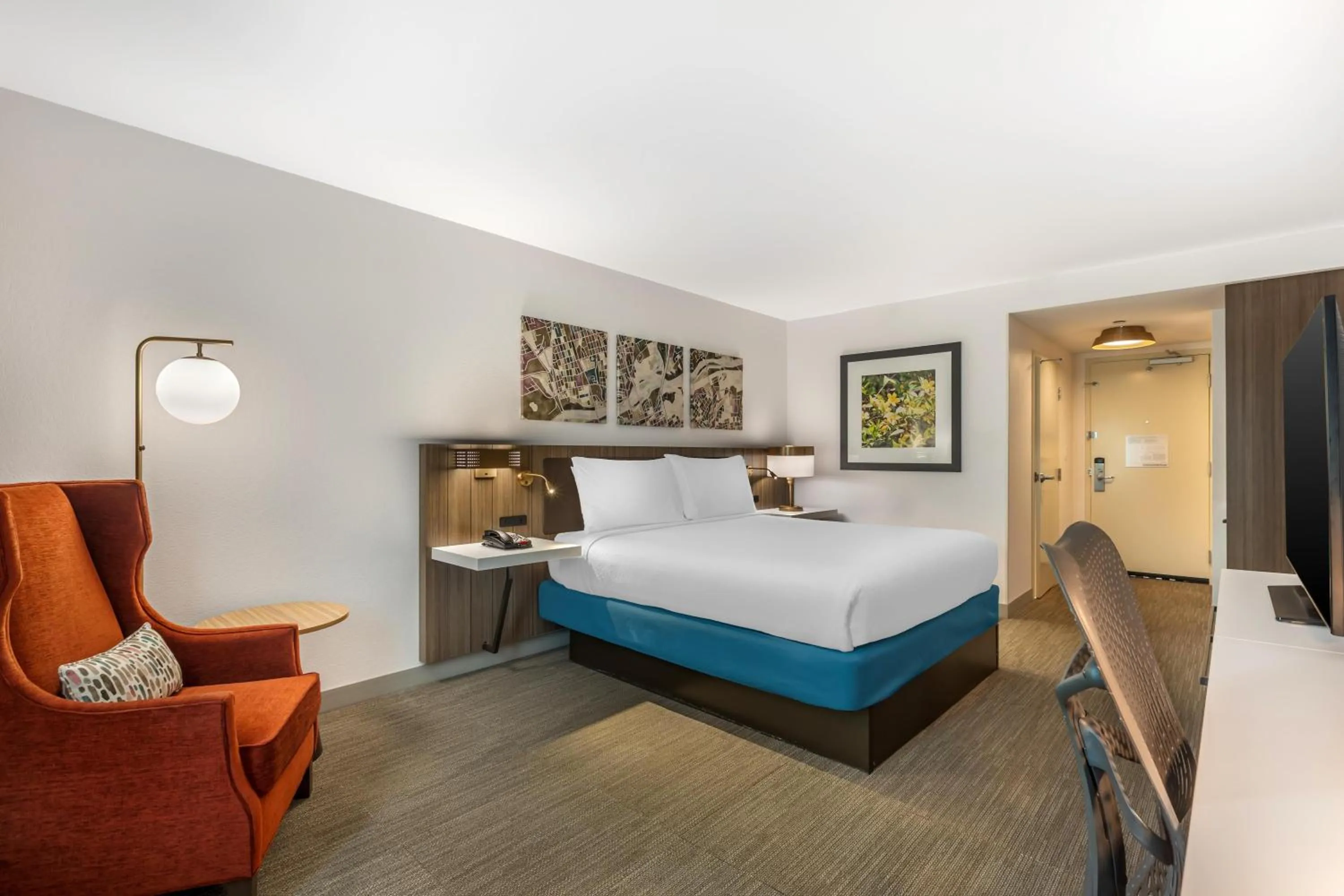 Bed in Hilton Garden Inn Columbia/Northeast