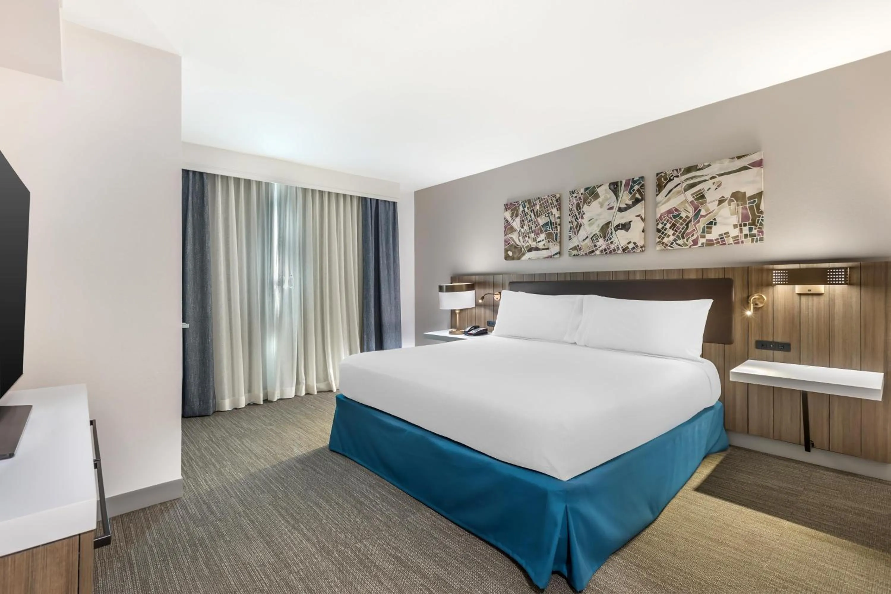 Bed in Hilton Garden Inn Columbia/Northeast